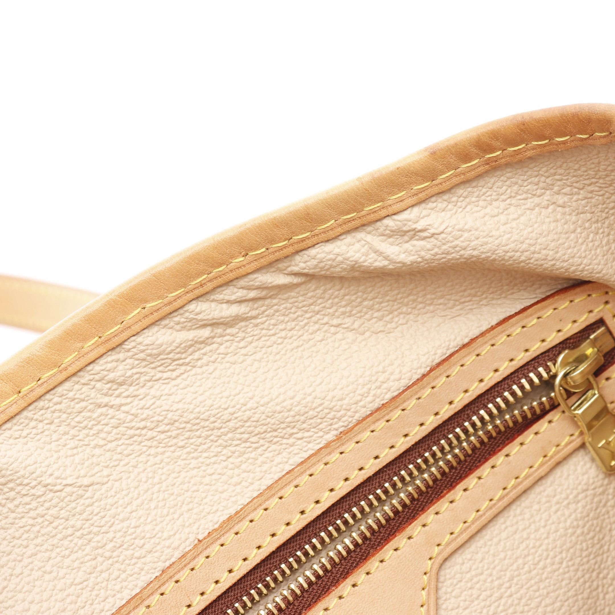 Louis Vuitton Louis Vuitton Bucket Pm Monogram Handbag Leather Brown Size ONE SIZE - 6 Thumbnail