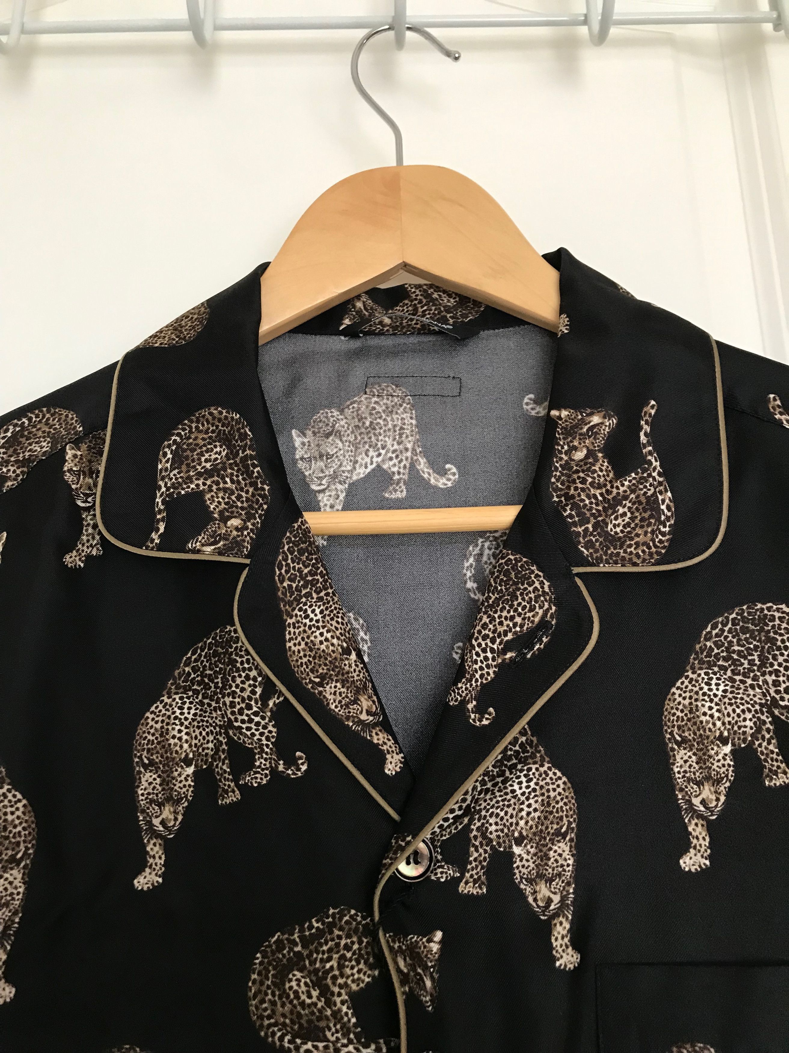Dolce & Gabbana Silk Leopard Print Shirt [sz US15/EU38] Size US M / EU 48-50 / 2 - 2 Thumbnail