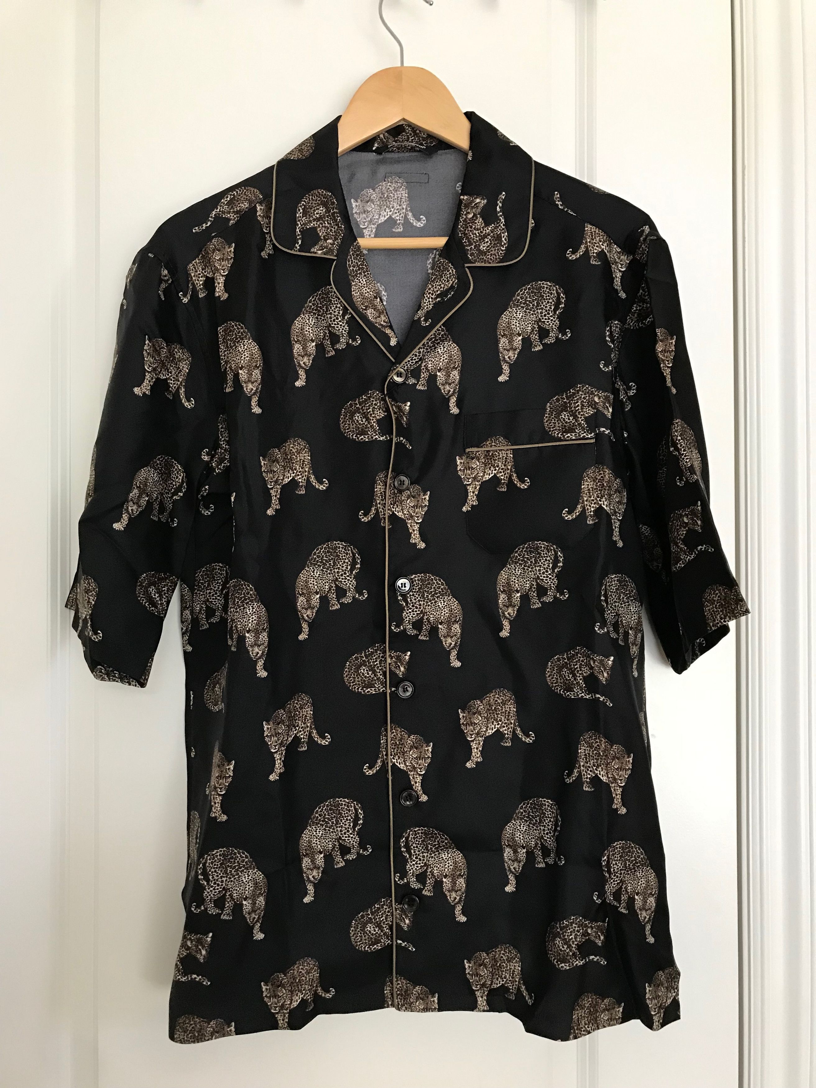 Dolce & Gabbana Silk Leopard Print Shirt [sz US15/EU38] Size US M / EU 48-50 / 2 - 1 Thumbnail