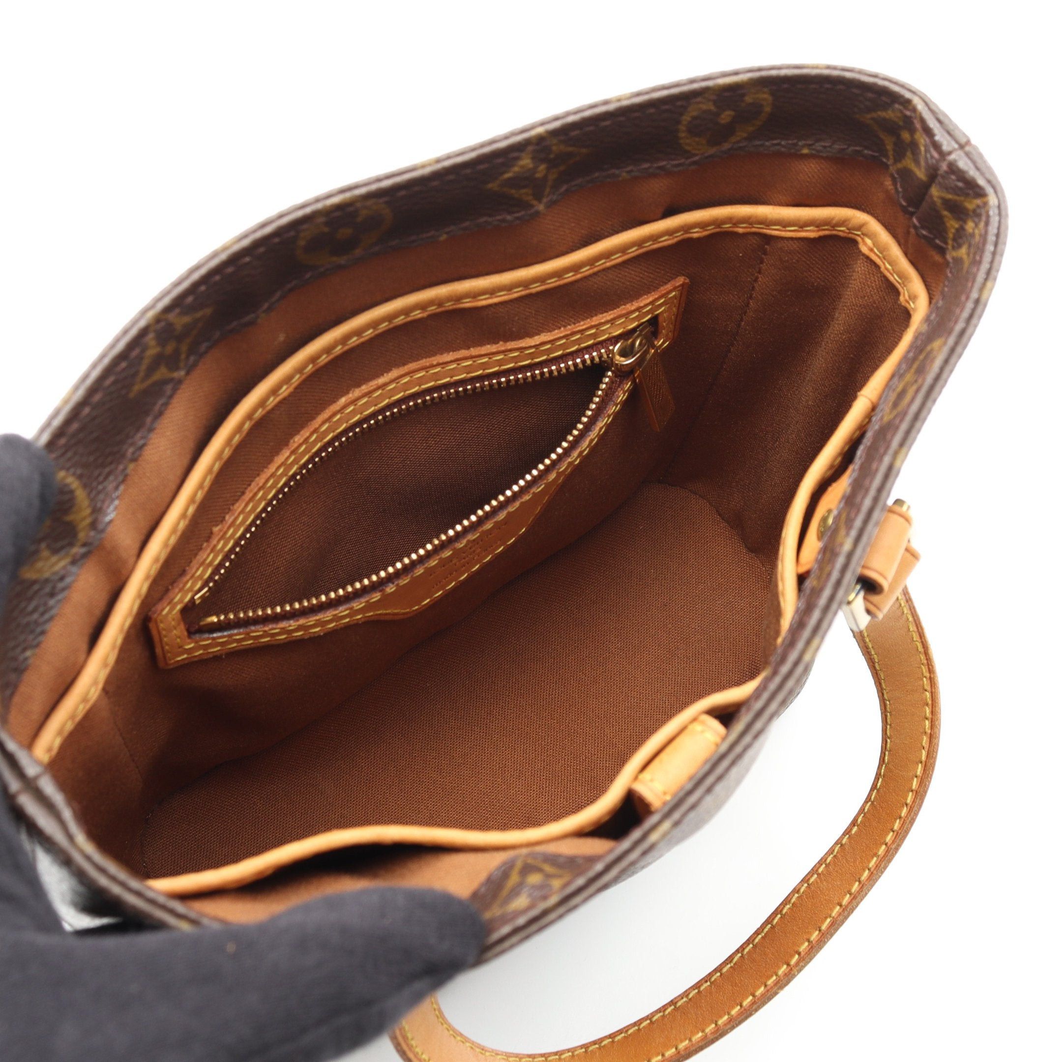 Louis Vuitton Louis Vuitton Vavin Pm Monogram Handbag Leather Brown Size ONE SIZE - 3 Thumbnail