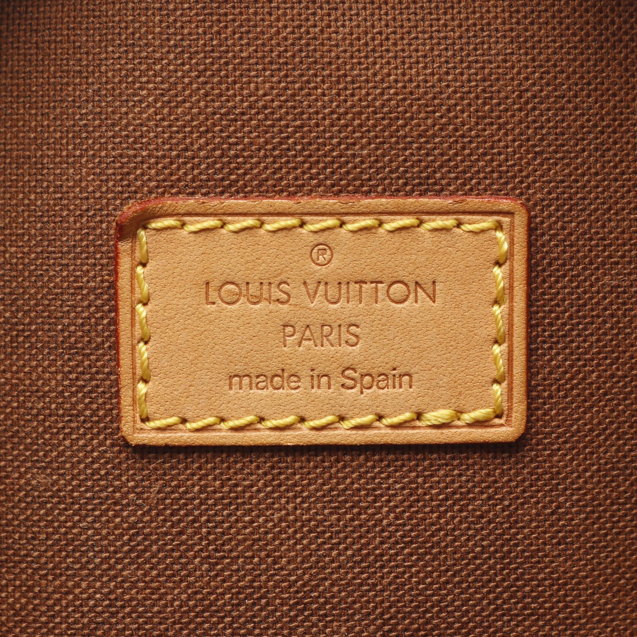 Louis Vuitton Louis Vuitton Pochette Ganju Monogram Body Bag Leather Brown Size ONE SIZE - 4 Thumbnail