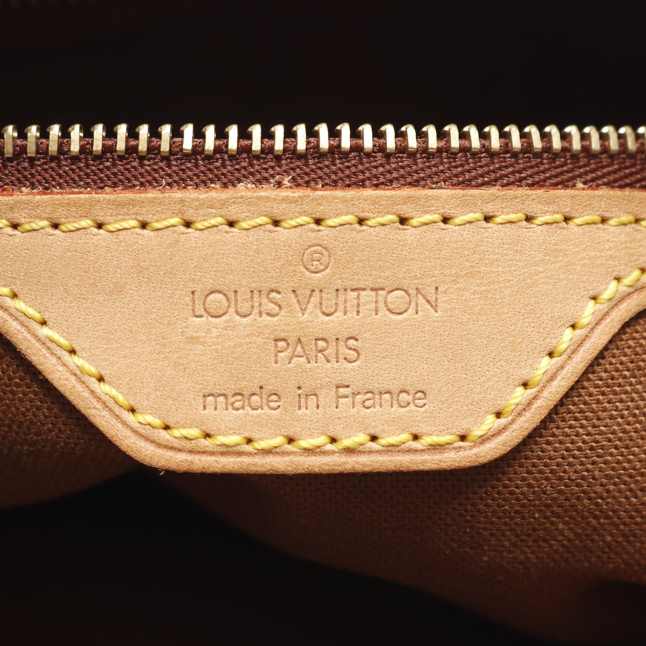 Louis Vuitton Louis Vuitton Trotteur Monogram Shoulder Bag Leather Brown Size ONE SIZE - 4 Thumbnail