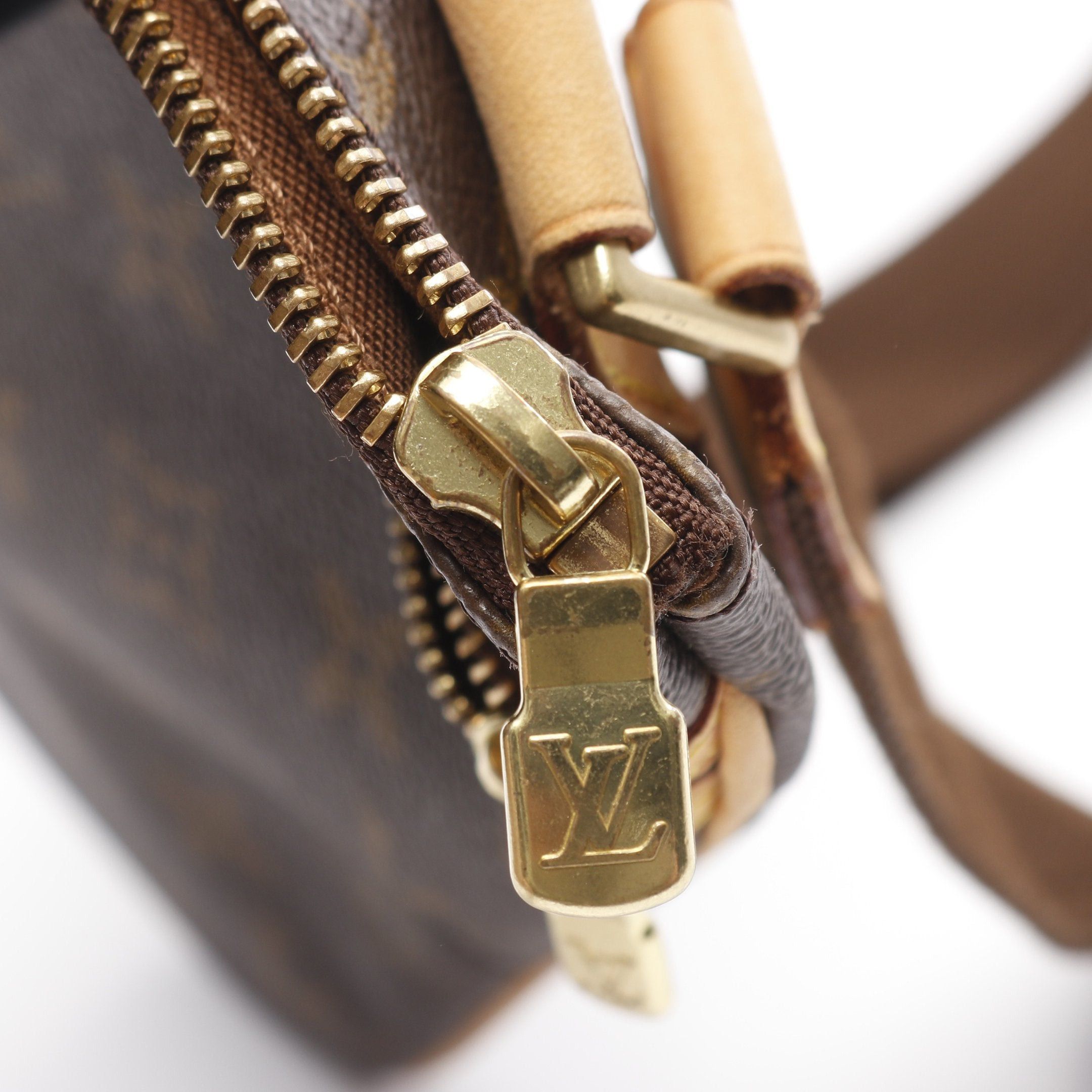 Louis Vuitton Louis Vuitton Pochette Bosphore Monogram Shoulder Bag Leather Brown Size ONE SIZE - 6 Thumbnail