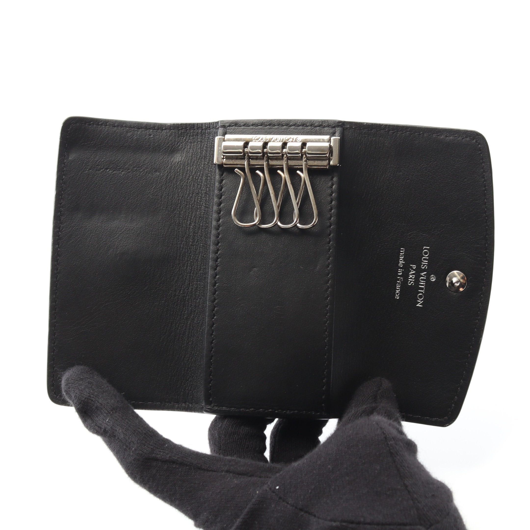 Louis Vuitton Louis Vuitton Multicle 4 Monogram Mahina Noir Ring Chain Key Case Leather Black Size ONE SIZE - 3 Thumbnail
