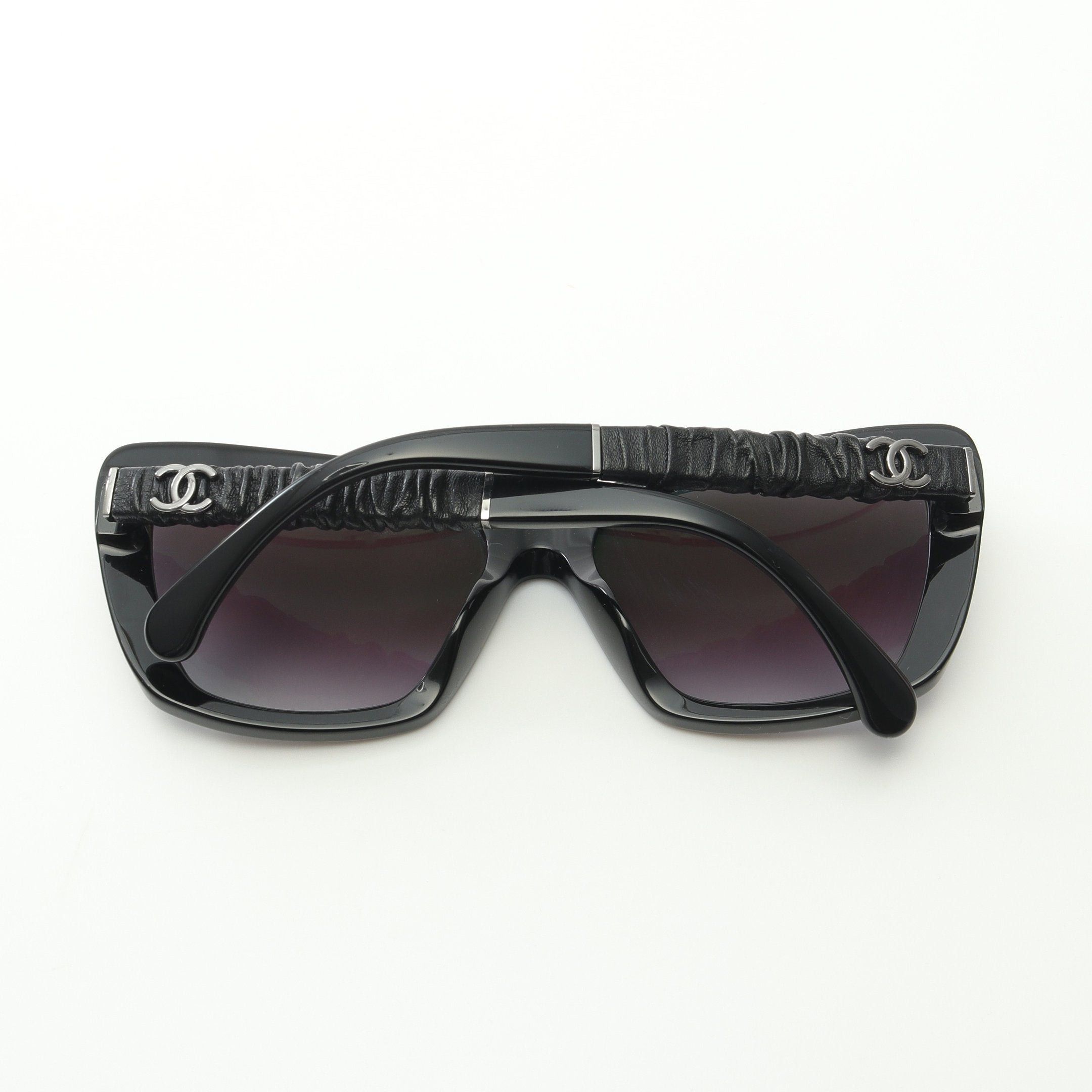 Chanel Chanel Coco Mark Sunglasses Gather Leather Black Gradient Lens Size ONE SIZE - 7 Thumbnail
