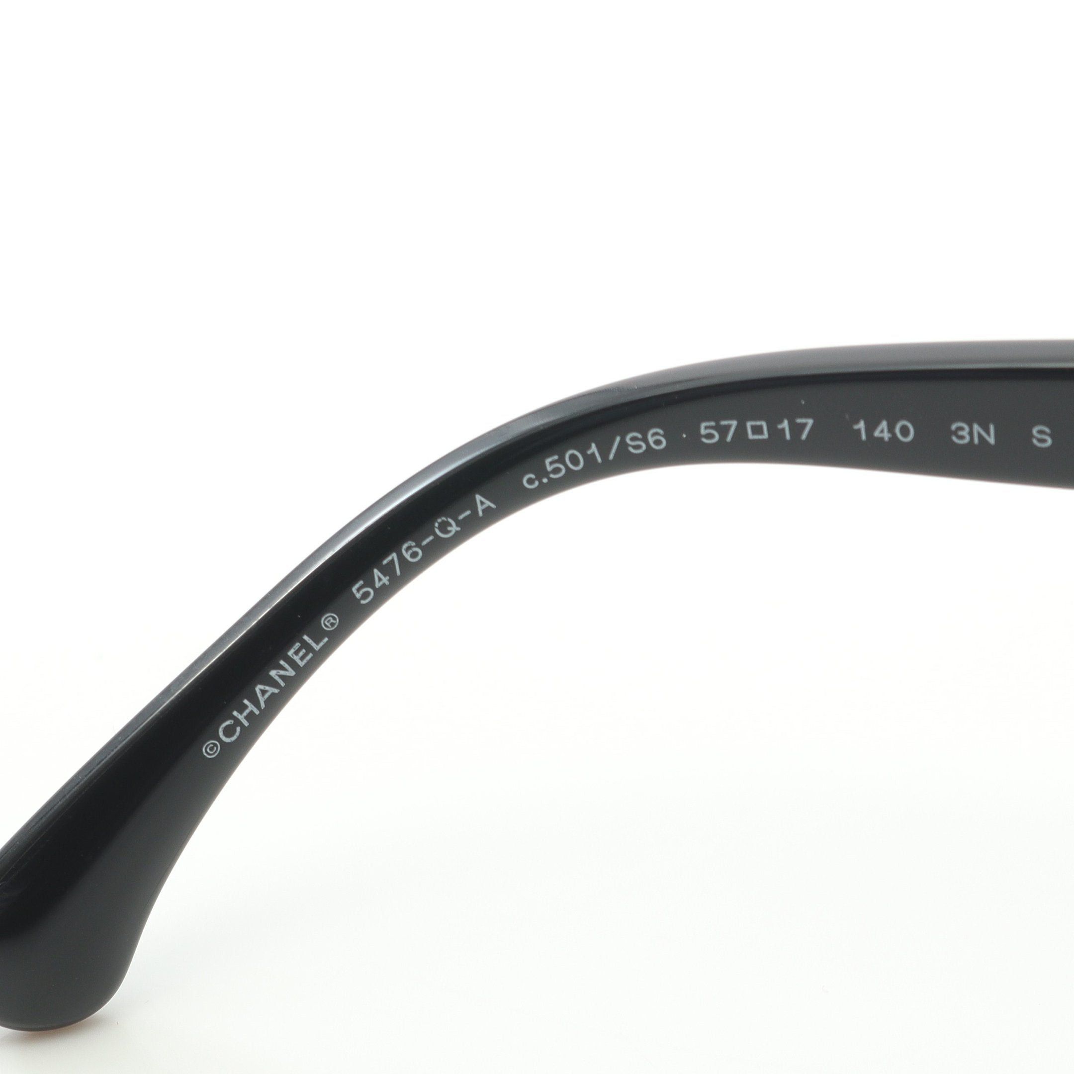 Chanel Chanel Coco Mark Sunglasses Gather Leather Black Gradient Lens Size ONE SIZE - 4 Thumbnail