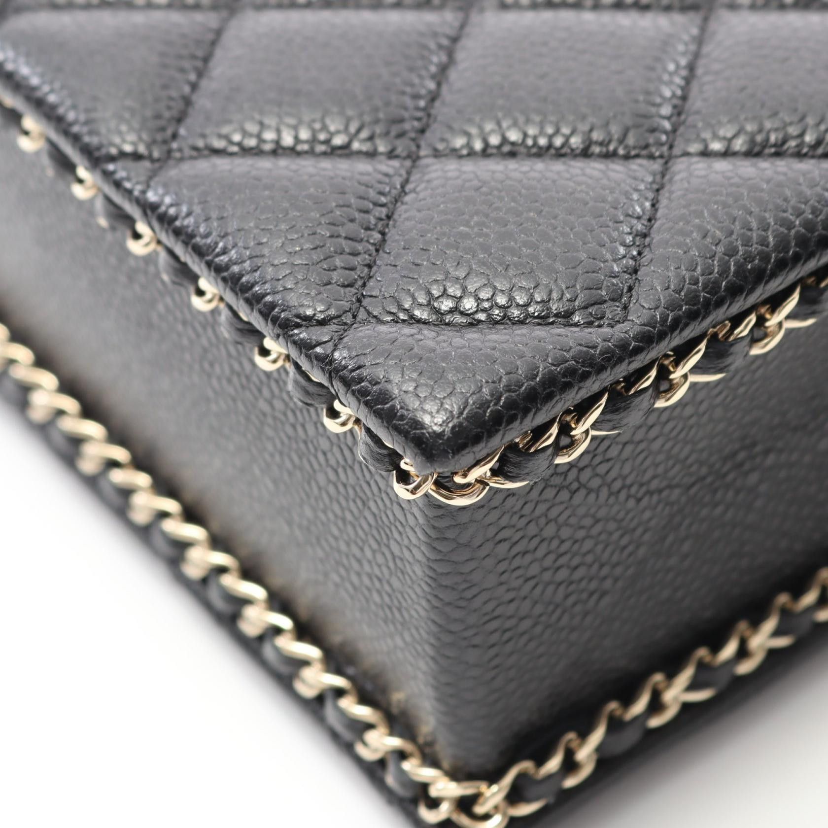 Chanel Chanel Matelasse Evening Chain Shoulder Bag Caviar Skin Black Gold Hardware Size ONE SIZE - 6 Thumbnail