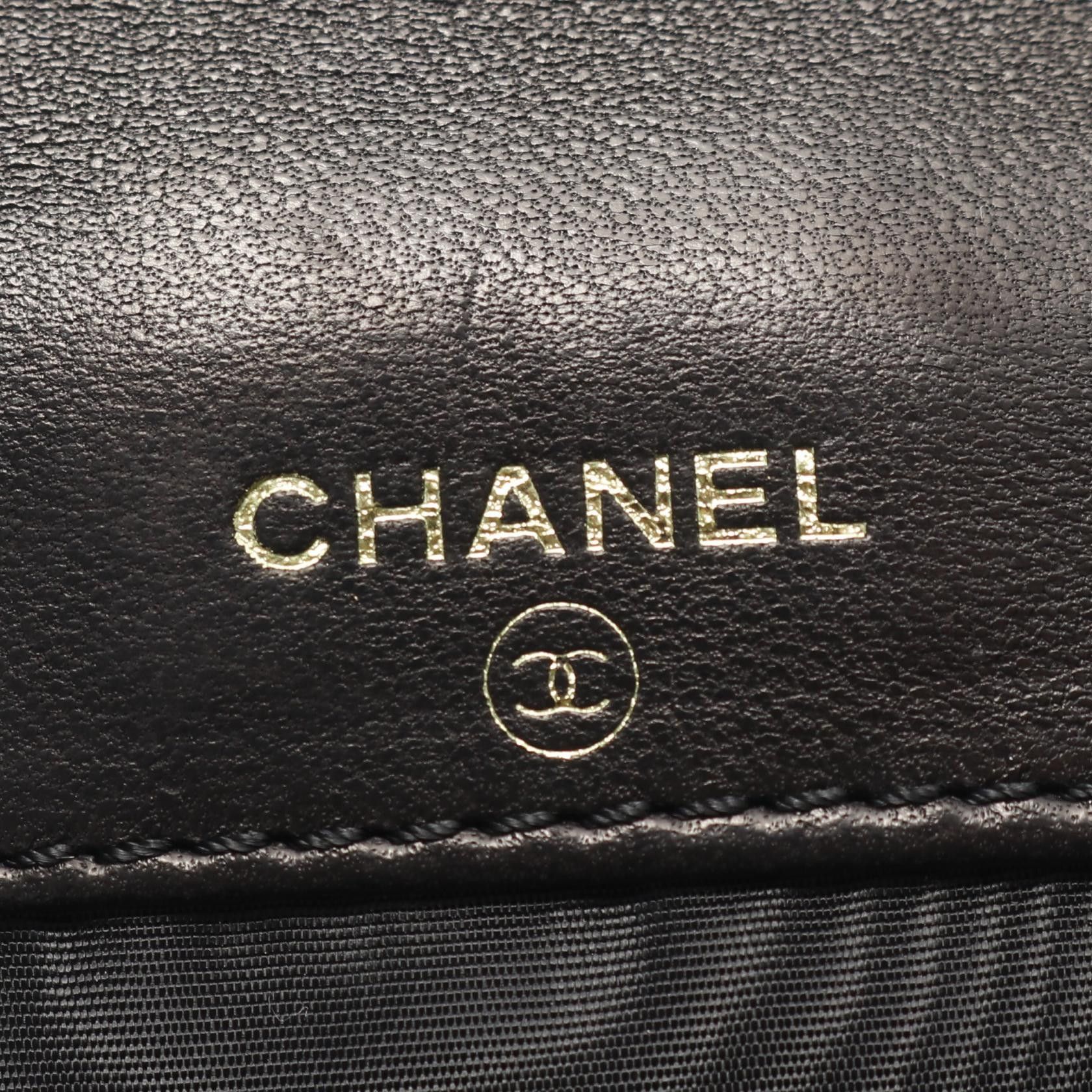 Chanel Chanel Coco Mark Double Hook Wallet Bi-Fold Caviar Skin Black Gold Hardware Size ONE SIZE - 4 Thumbnail