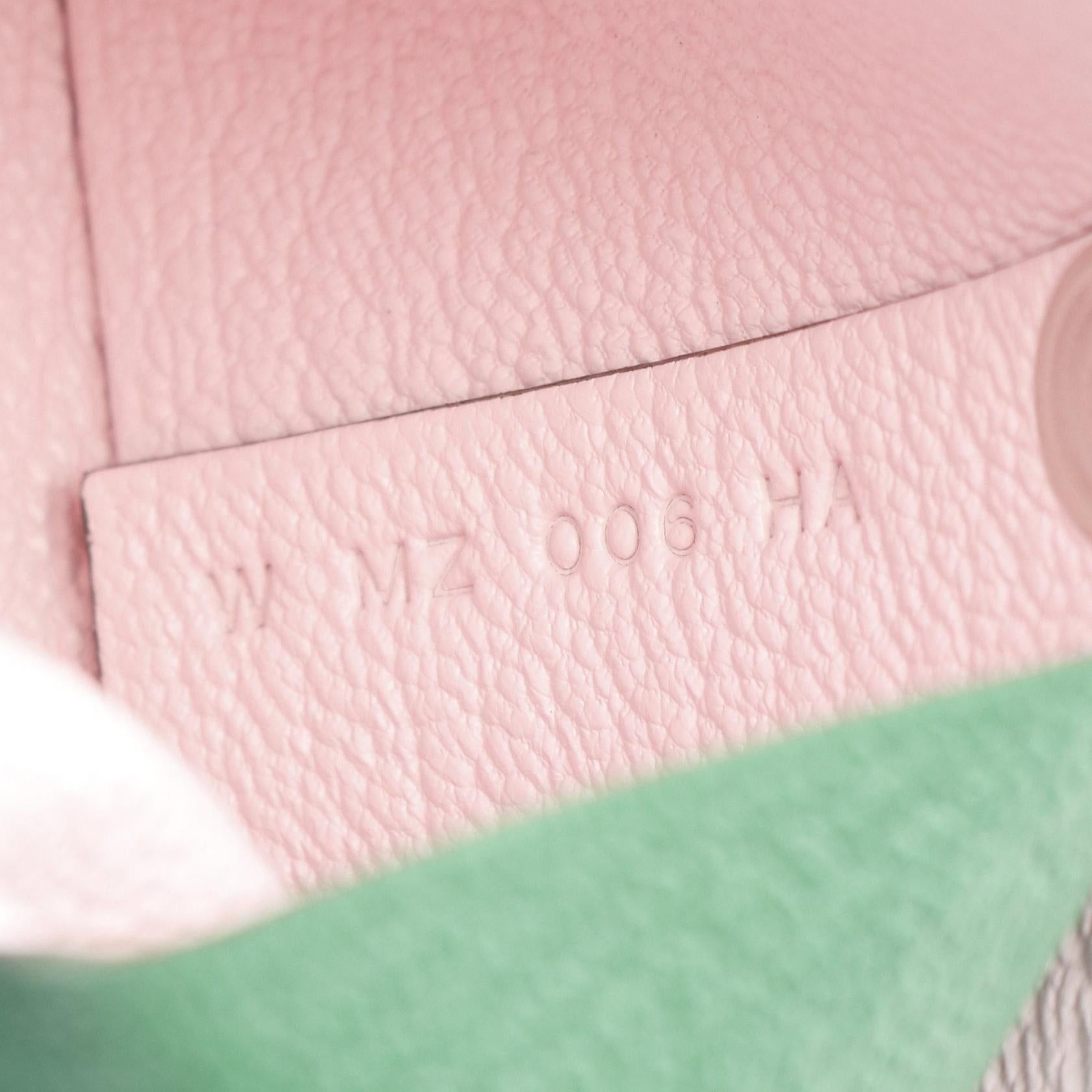 Hermes Hermes Bastia Verso Bamboo Rose Darling Coin Purse Chevre Green Light Pink Silver Hardware Double Engraved Size ONE SIZE - 5 Thumbnail