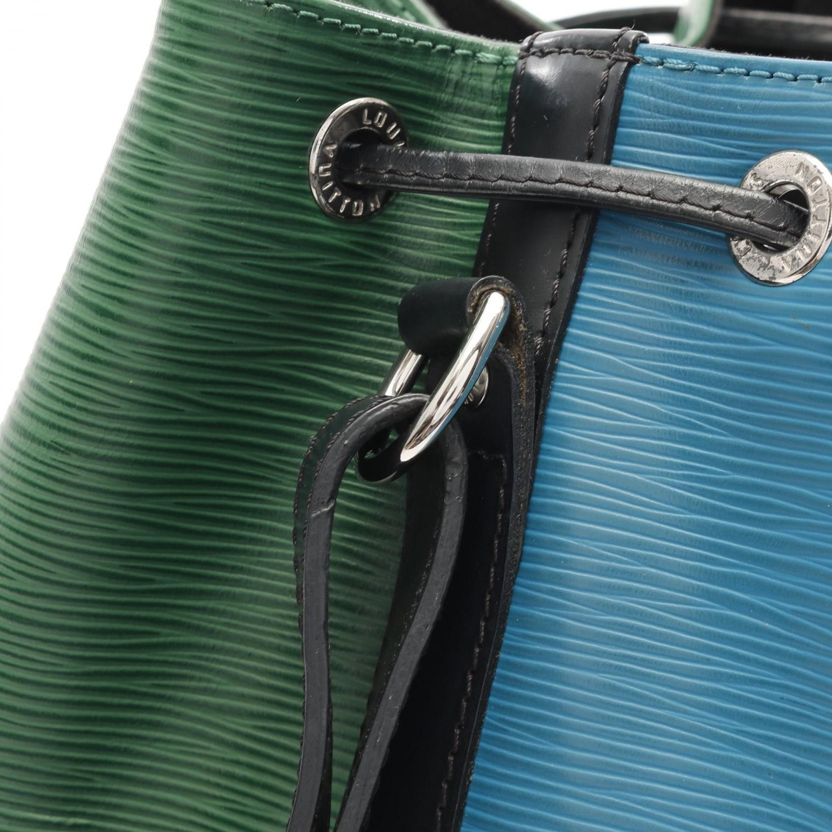 Louis Vuitton Louis Vuitton Petit Noe Tricolor Epi Peacock Blue Noir Shoulder Bag Leather Green Black Size ONE SIZE - 8 Thumbnail
