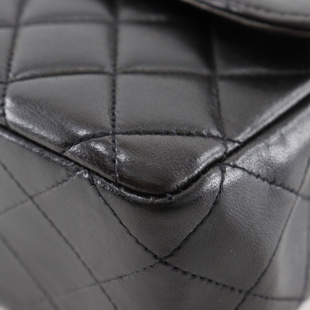 Chanel Chanel Chanel Matelasse Lambskin Handbag Leather Handbag Size ONE SIZE - 5 Thumbnail
