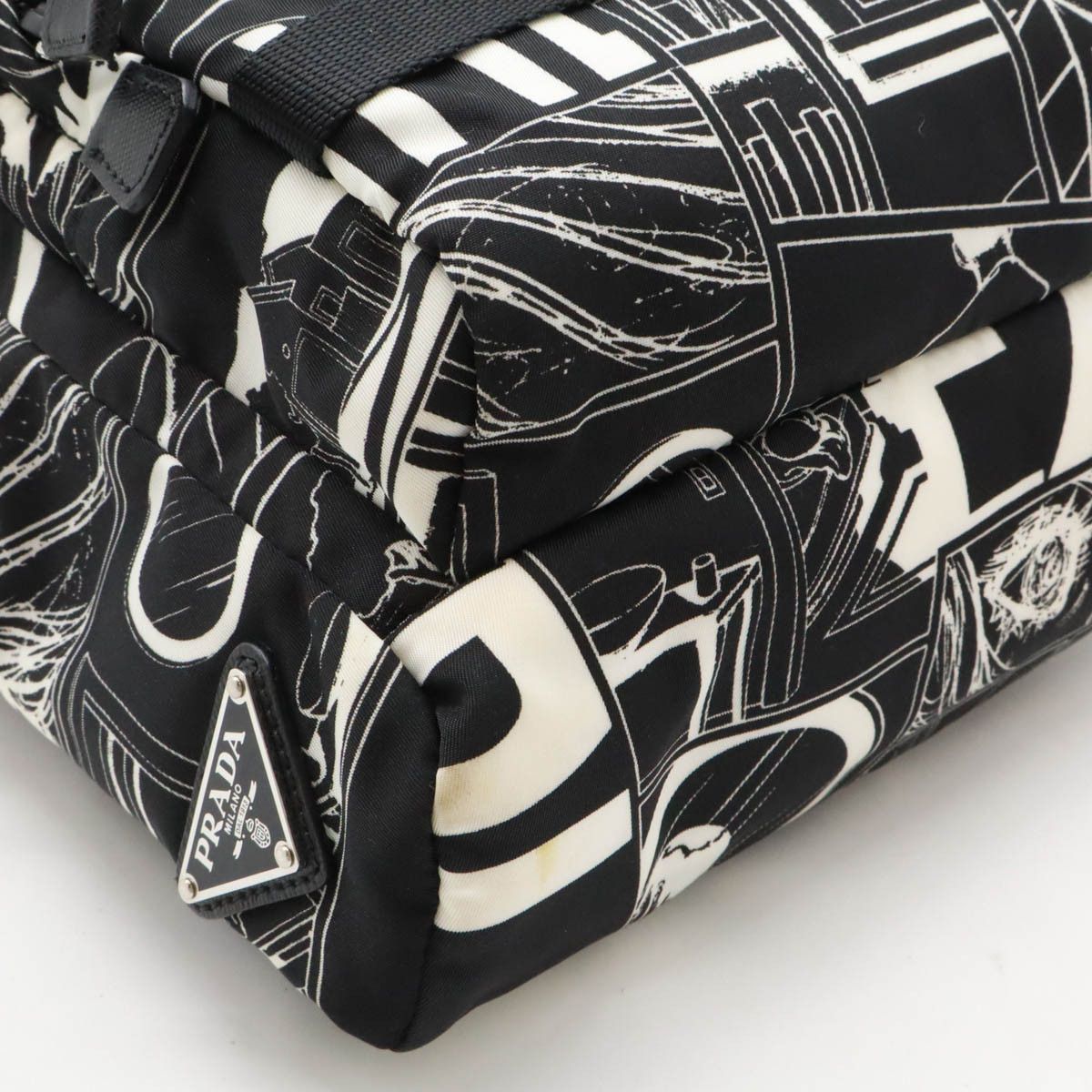 Prada Prada Prada Nylon Tessuto Comics Shoulder Bag 2VZ013 Leather Shoulder Bag 2VZ013 Size ONE SIZE - 3 Thumbnail