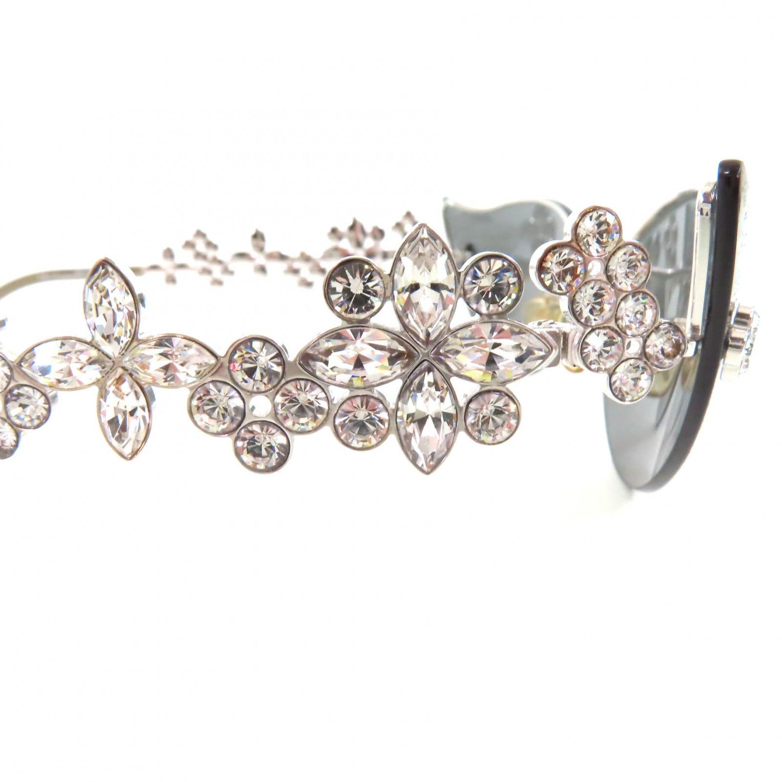 Louis Vuitton Louis Vuitton Louis Vuitton Swarovski Sunglasses Plastic Sunglasses 75BR6 Size ONE SIZE - 8 Thumbnail