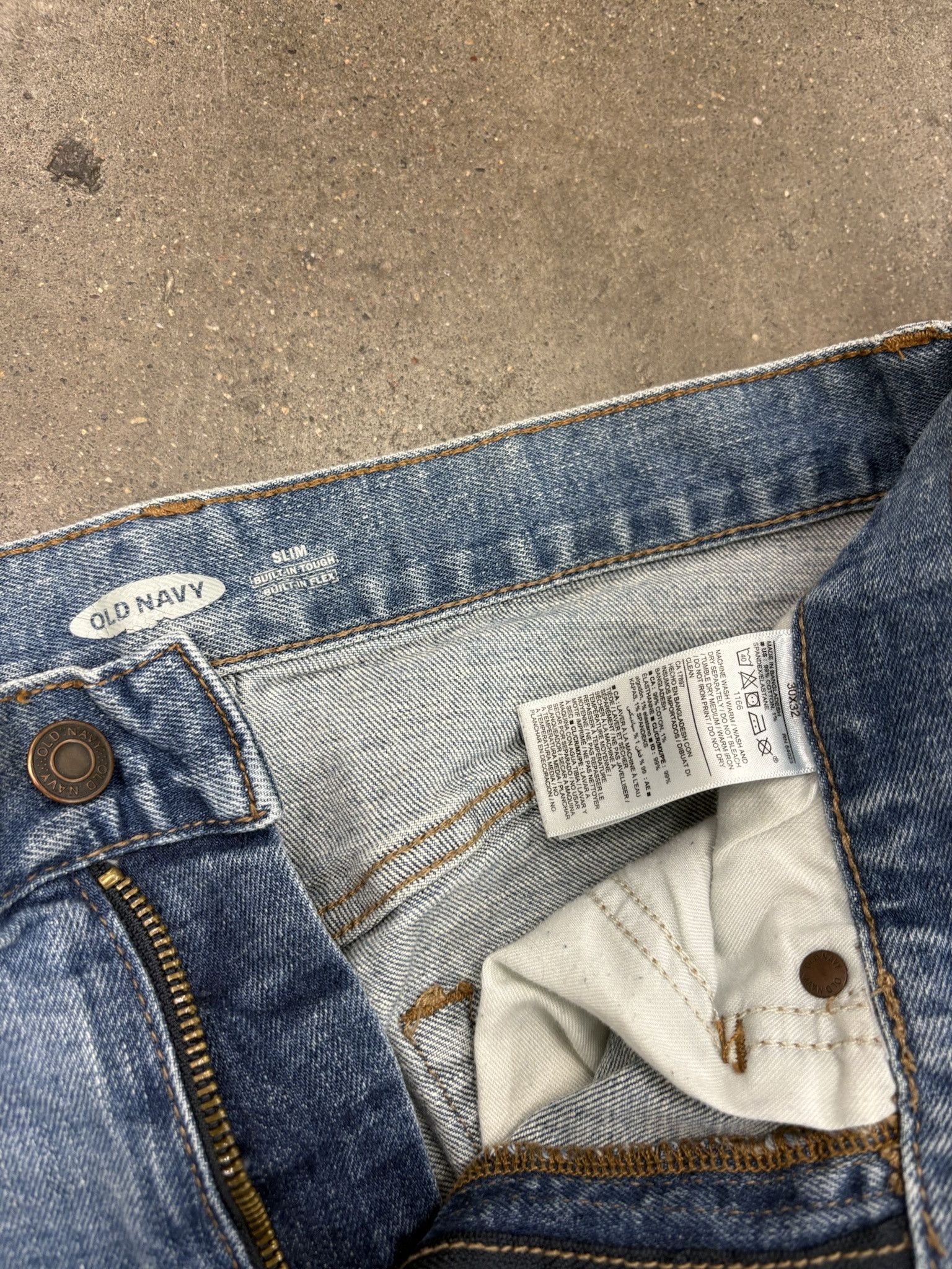 Wrangler Vintage Light Wash Denim Old Navy Slim Jeans Size US 30 / EU 46 - 2 Thumbnail