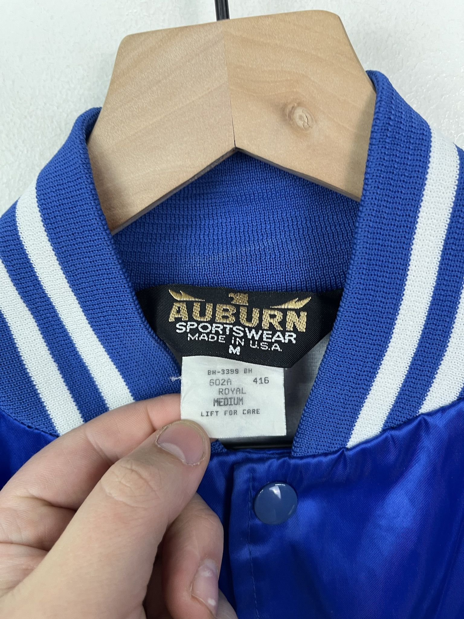 The North Face Vintage 90s Christian Satin Jacket Auburn Snap Windbreaker Coat Size M Size US M / EU 48-50 / 2 - 3 Thumbnail