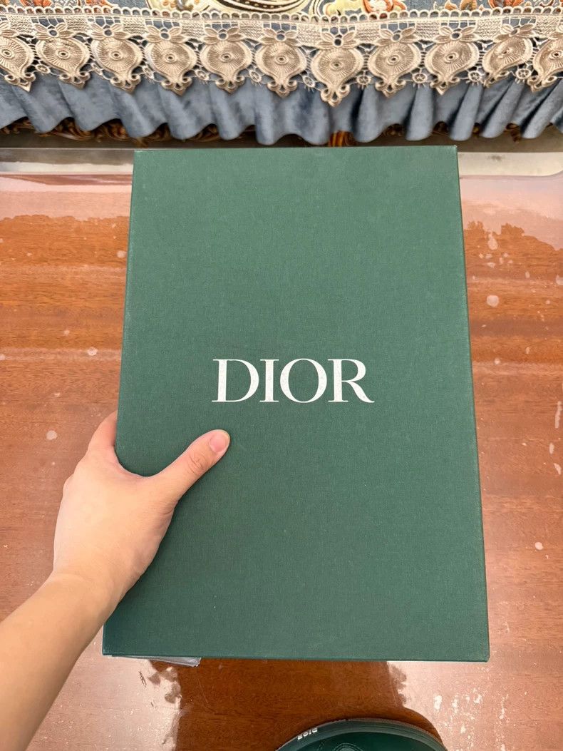 DIOR Men's Sneakers Limited Edition Green