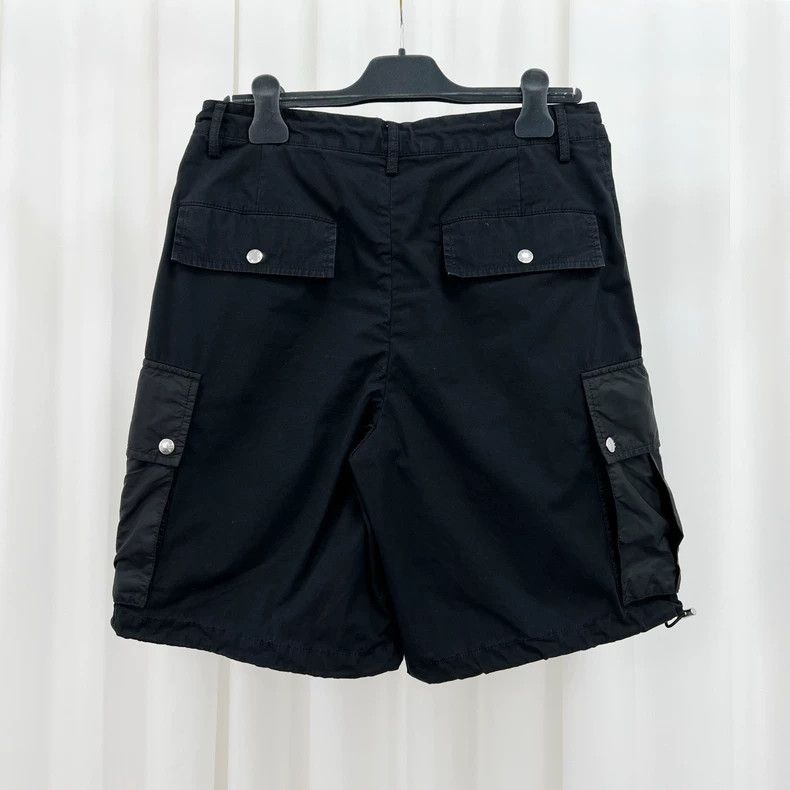 Moncler Moncler Black Embroidered Logo Nylon Shorts Size 42" / US 20 - 2 Thumbnail