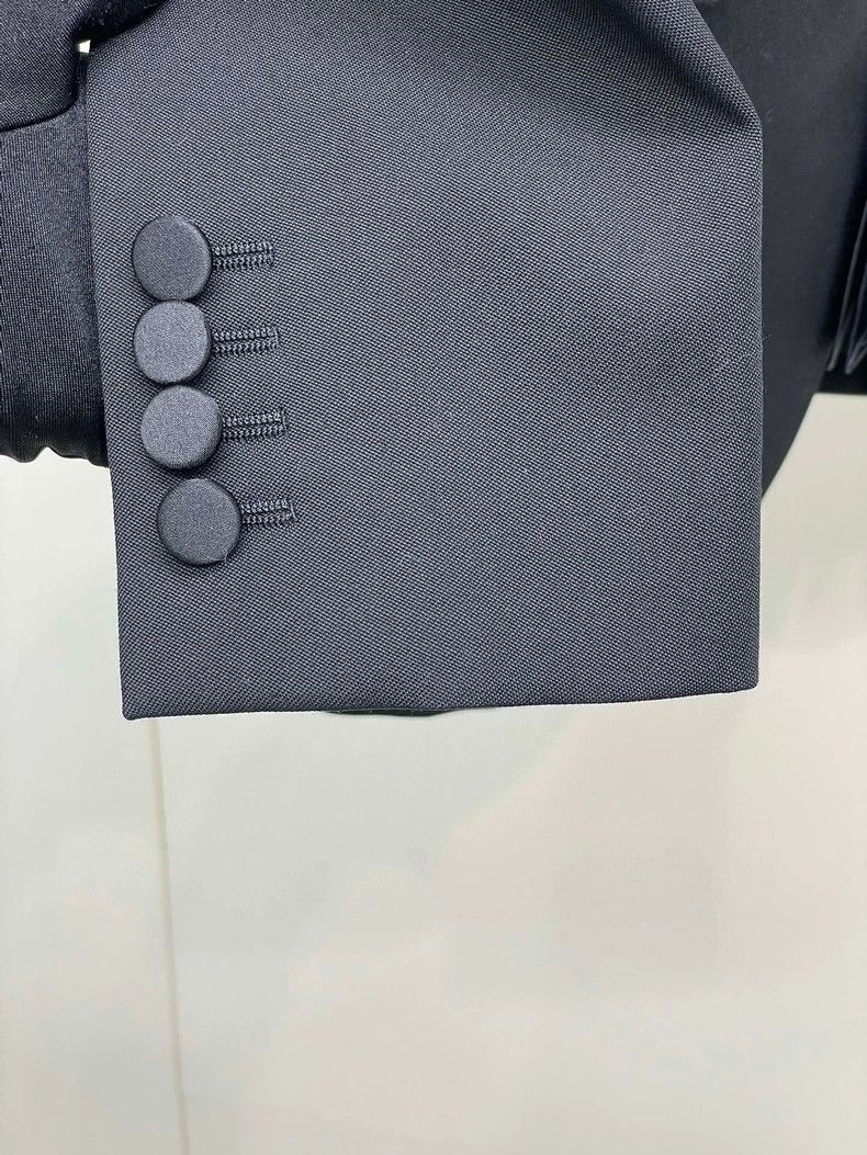 Saint Laurent Paris Saint Laurent Black Suit Jacket with Tags Size US M / EU 48-50 / 2 - 5 Thumbnail