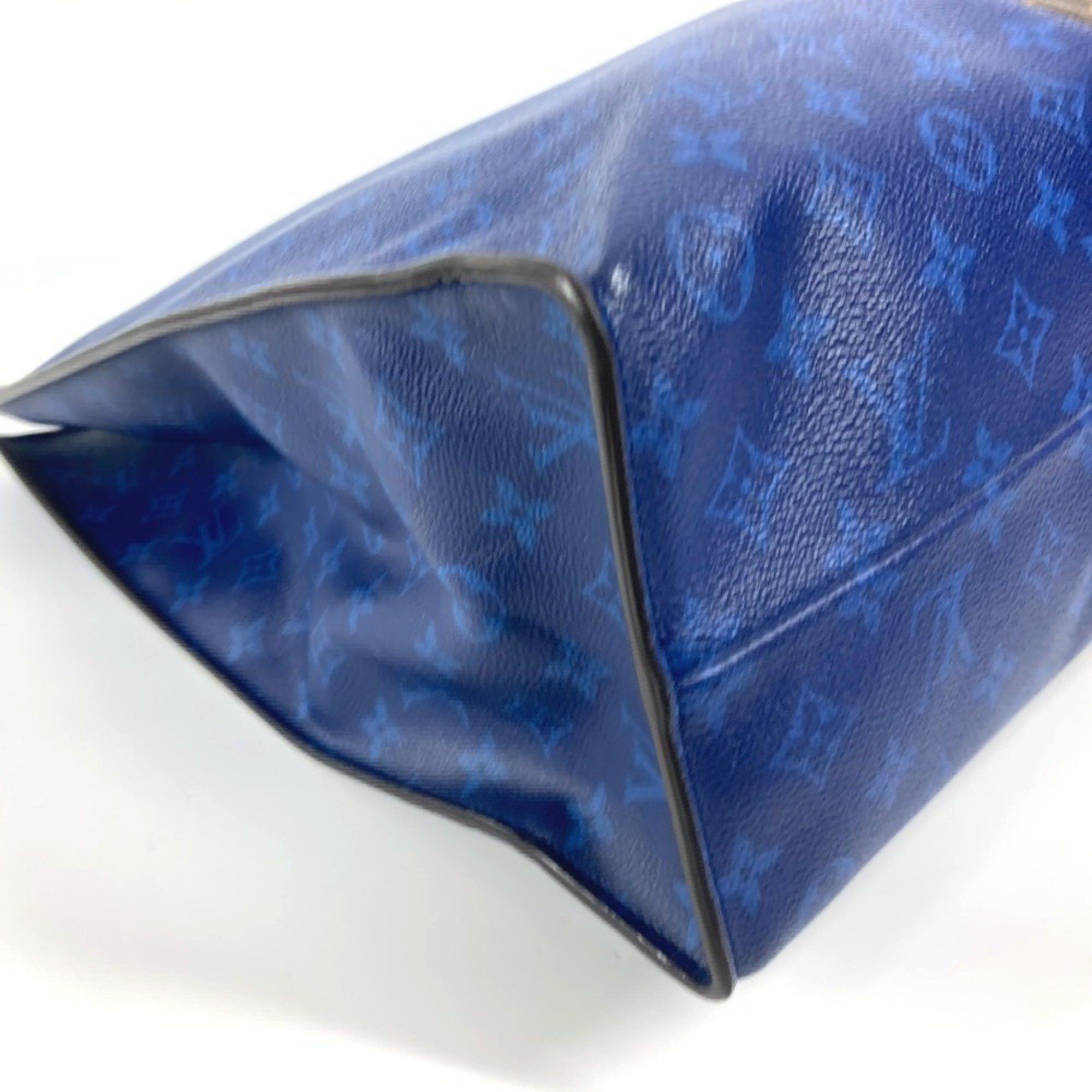 Louis Vuitton Louis Vuitton Pacific Pilot handbag Size ONE SIZE - 7 Thumbnail