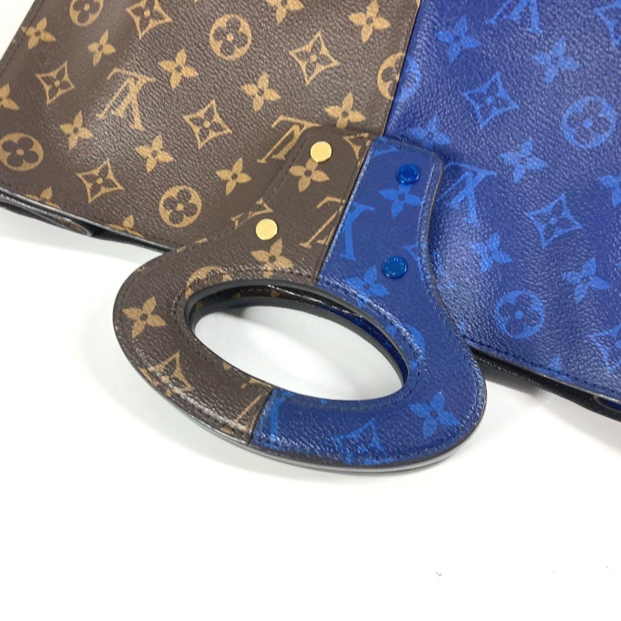 Louis Vuitton Louis Vuitton Pacific Pilot handbag Size ONE SIZE - 5 Thumbnail