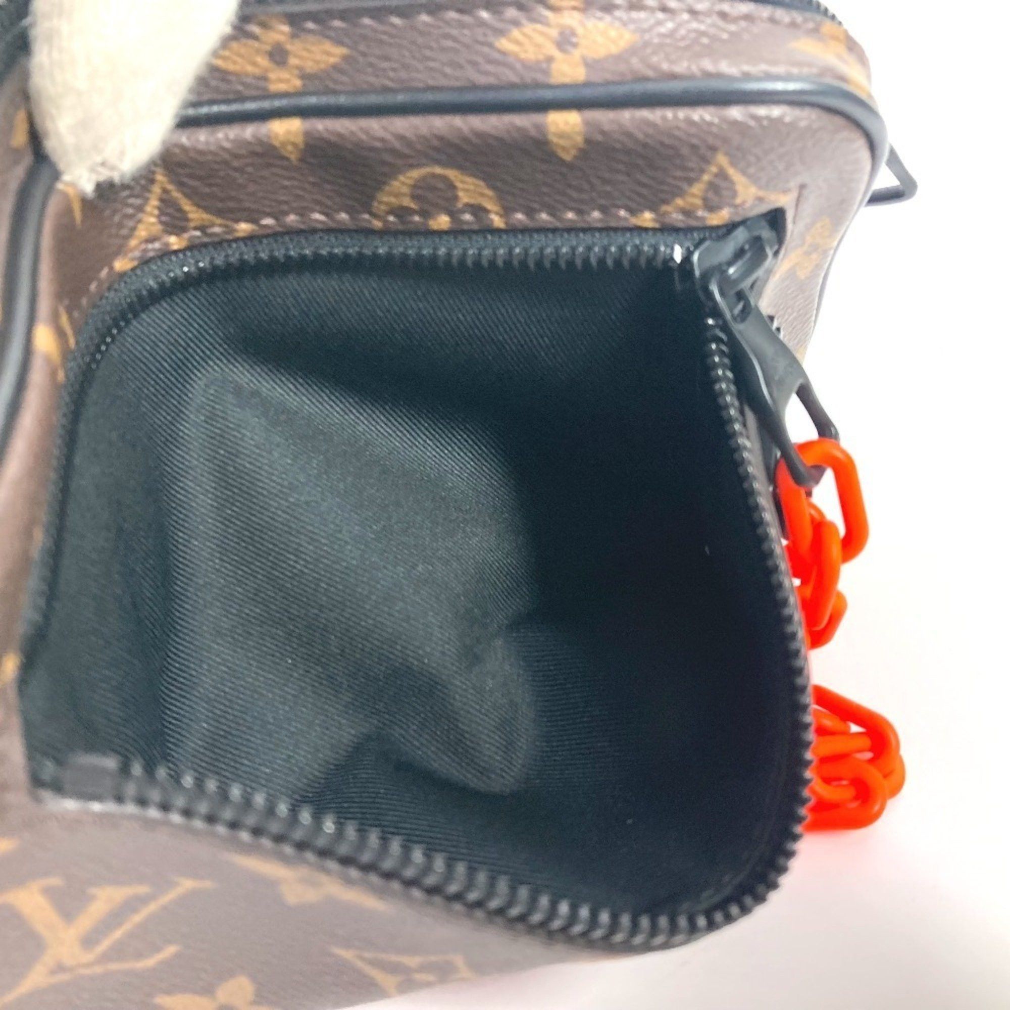 Louis Vuitton Louis Vuitton Volga clutch Size ONE SIZE - 15 Thumbnail