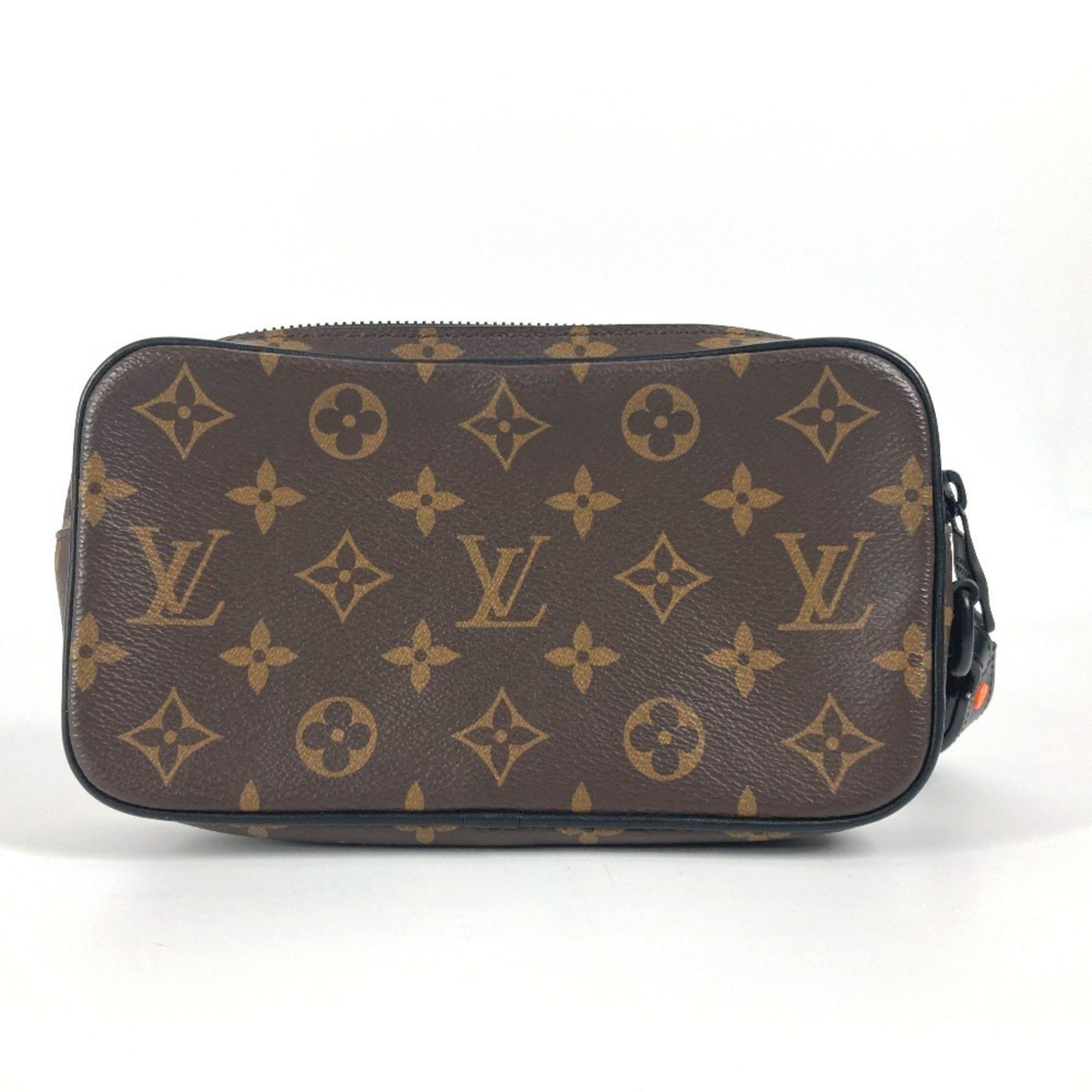 Louis Vuitton Louis Vuitton Volga clutch Size ONE SIZE - 2 Thumbnail