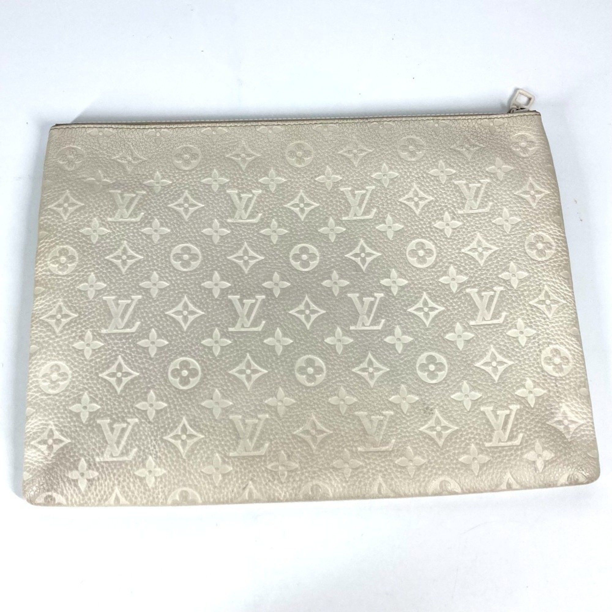 Louis Vuitton Louis Vuitton Pochette A4 clutch Size ONE SIZE - 2 Thumbnail