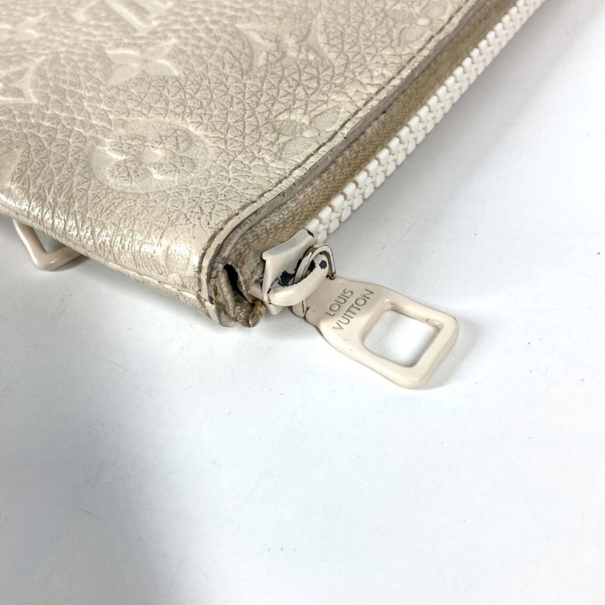Louis Vuitton Louis Vuitton Pochette A4 clutch Size ONE SIZE - 5 Thumbnail