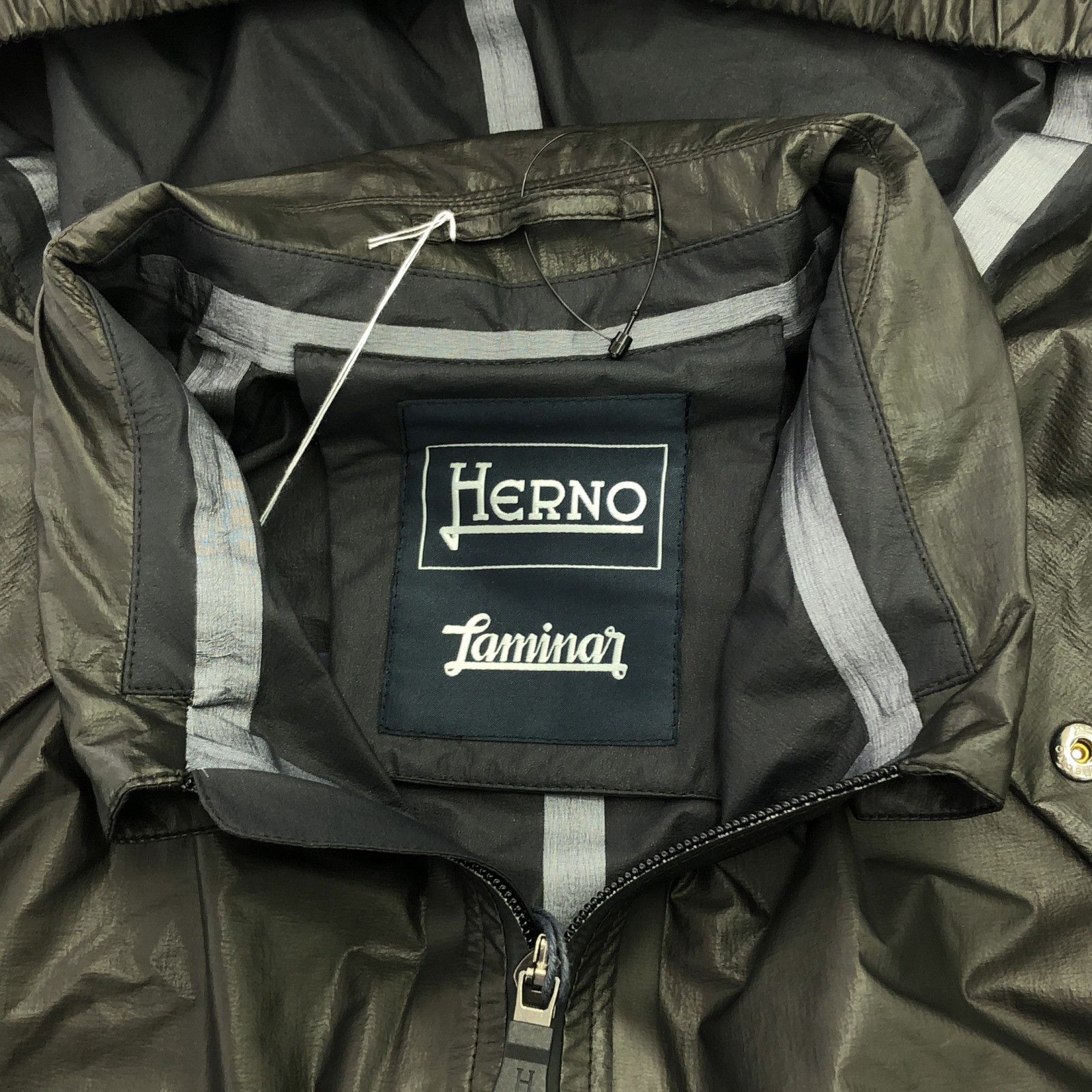 Other Other Herno PA005UL 8993 Nylon Coat Others Outerwear PA005UL 8993 DUTY FREE for USA Size ONE SIZE - 5 Thumbnail
