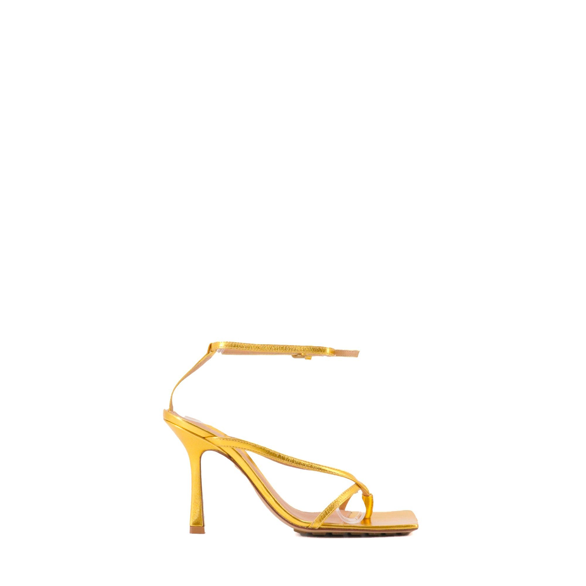 Bottega Veneta BOTTEGA VENETA - Bottega Veneta heeled sandals in gold leather (T35) Size US 4 / IT 34 - 2 Thumbnail