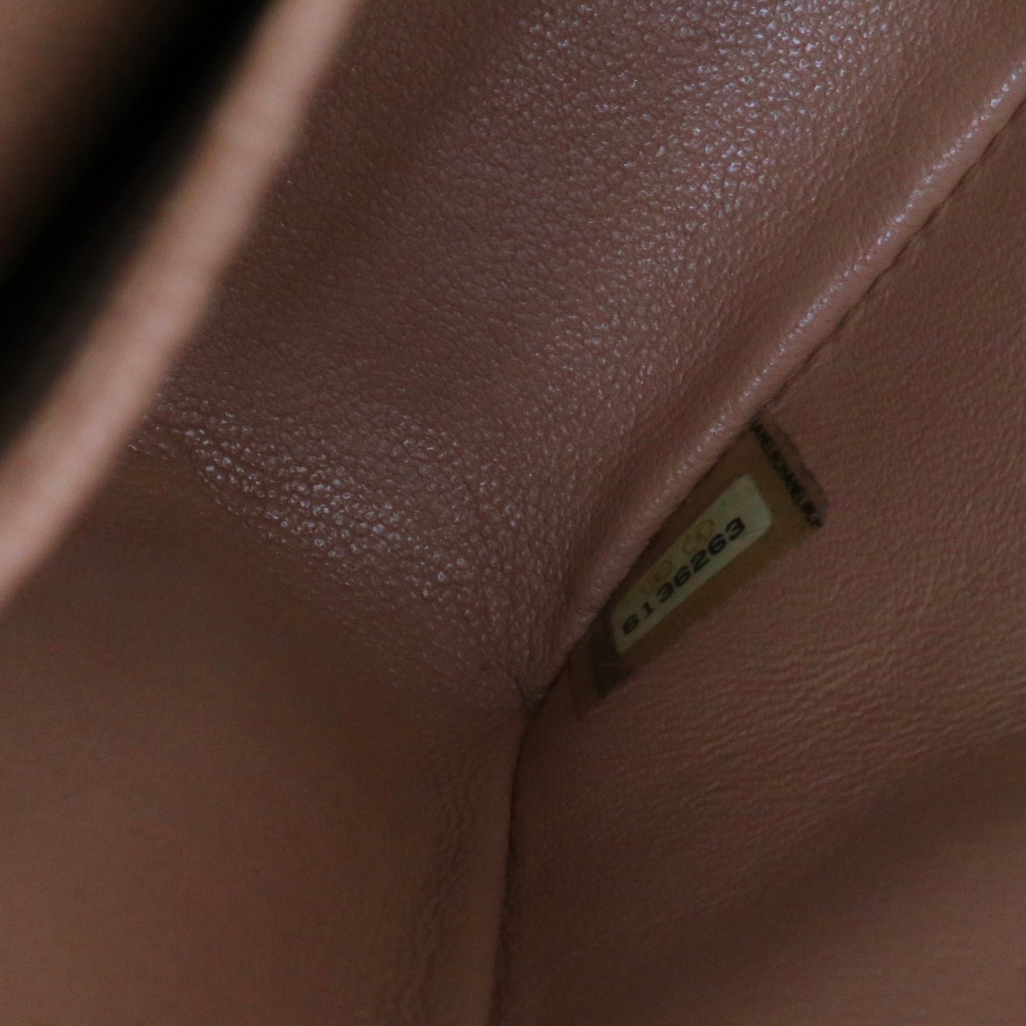 Chanel CHANEL - Chanel Classic/Timeless small handbag in vintage beige smooth leather Size ONE SIZE - 13 Thumbnail