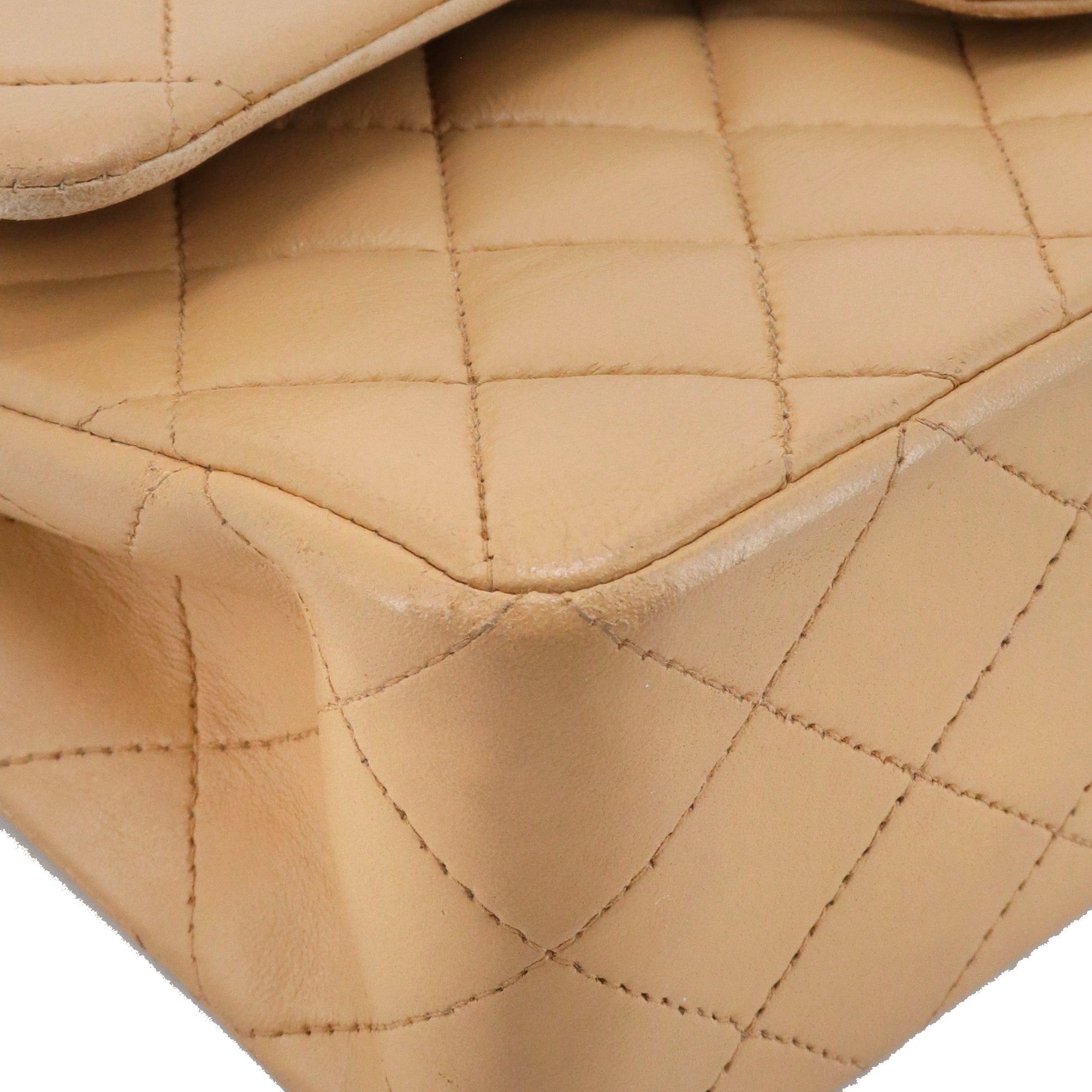 Chanel CHANEL - Chanel Classic/Timeless small handbag in vintage beige smooth leather Size ONE SIZE - 11 Thumbnail