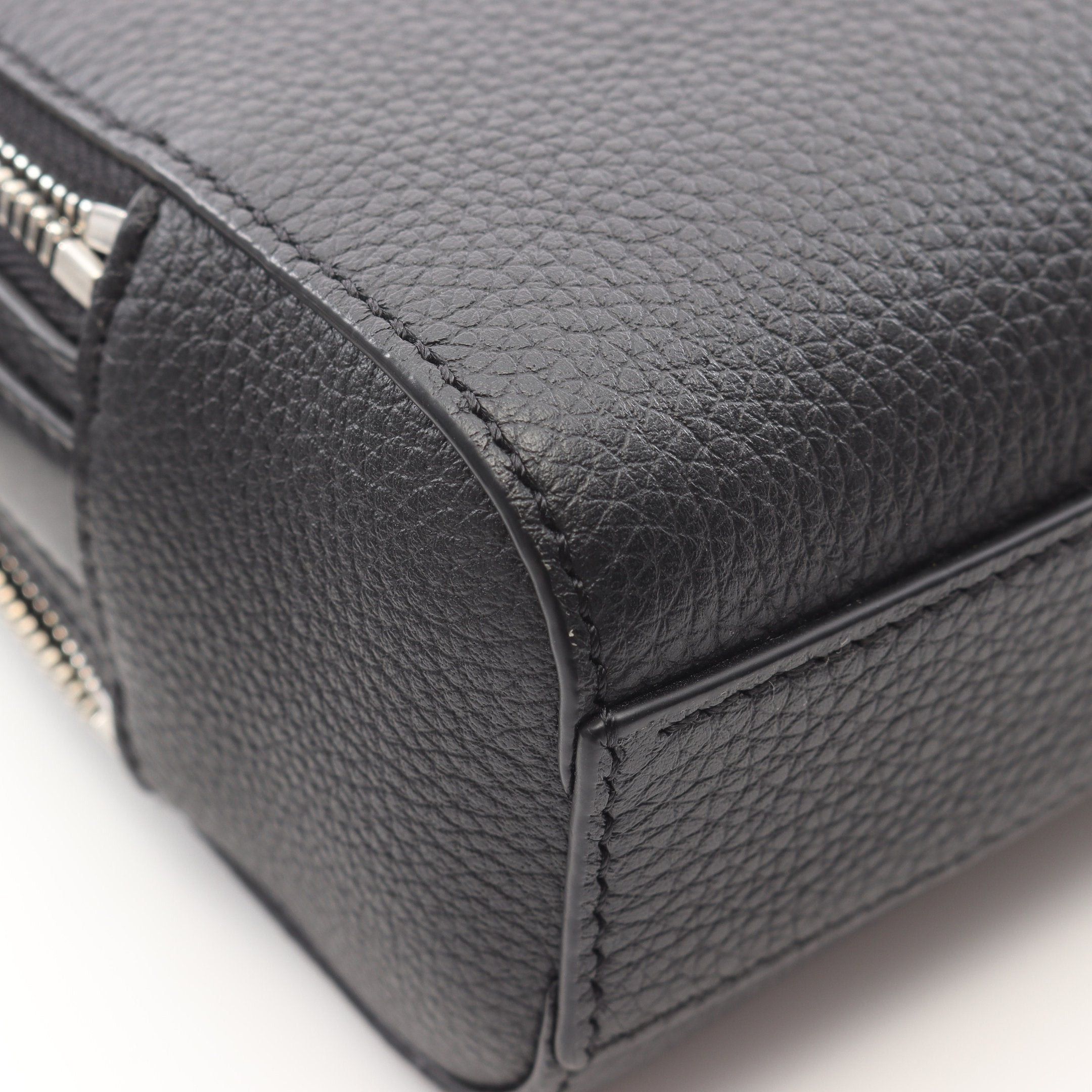 Loewe Loewe Crossbody Camera Bag Mini Handbag Leather Black Size ONE SIZE - 5 Thumbnail