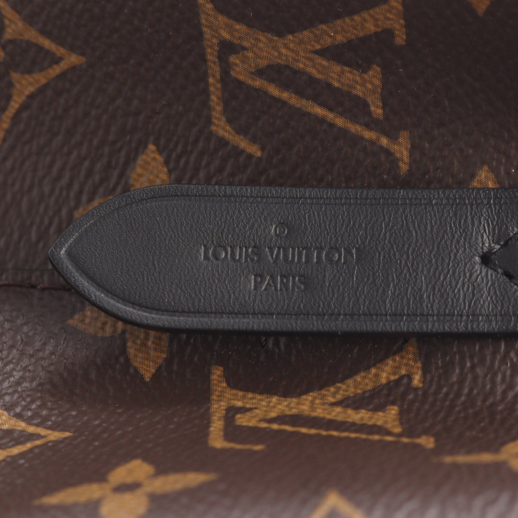 Louis Vuitton Louis Vuitton Neo Noe Monogram Noir Shoulder Bag Leather Brown Black Size ONE SIZE - 4 Thumbnail