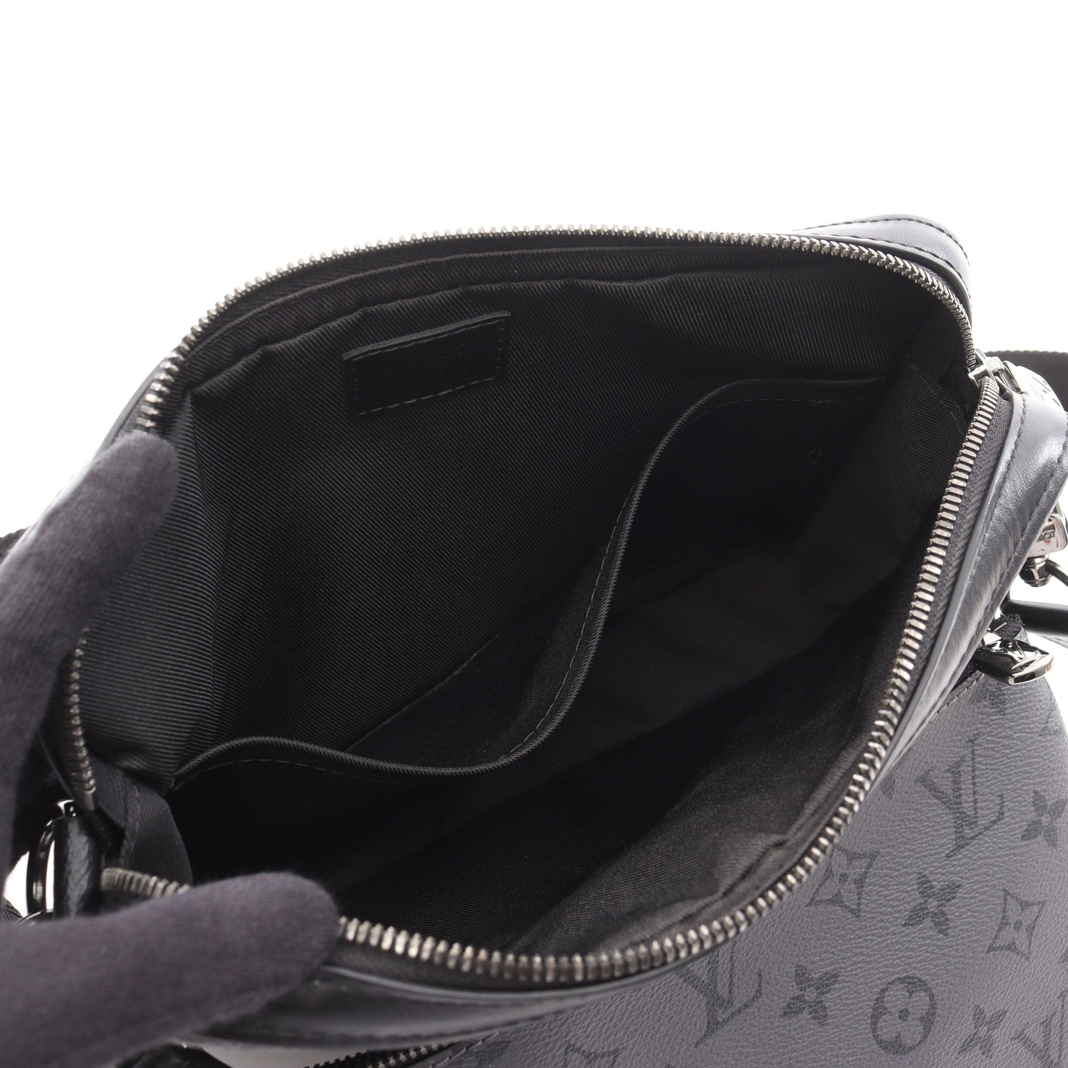 Louis Vuitton Louis Vuitton Trio Messenger Monogram Eclipse Shoulder Bag Leather Black Gray Size ONE SIZE - 3 Thumbnail