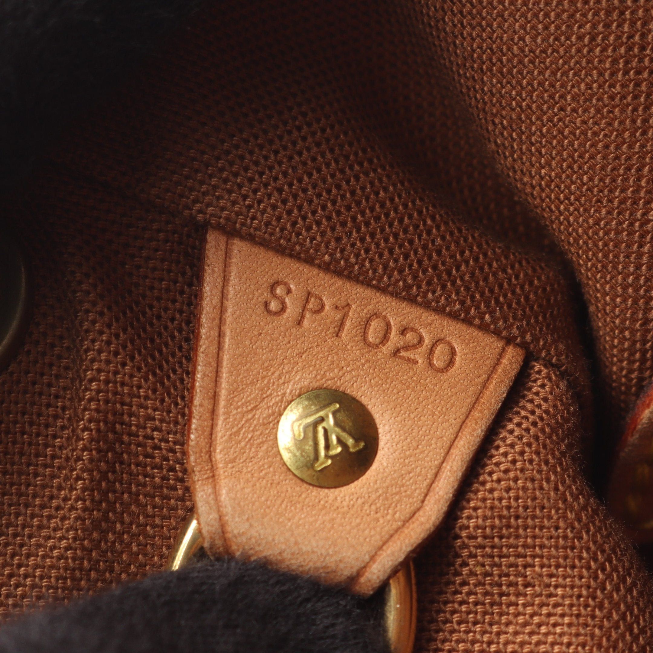 Louis Vuitton Louis Vuitton Montsouris Mm Monogram Backpack Rucksack Leather Brown Size ONE SIZE - 5 Thumbnail