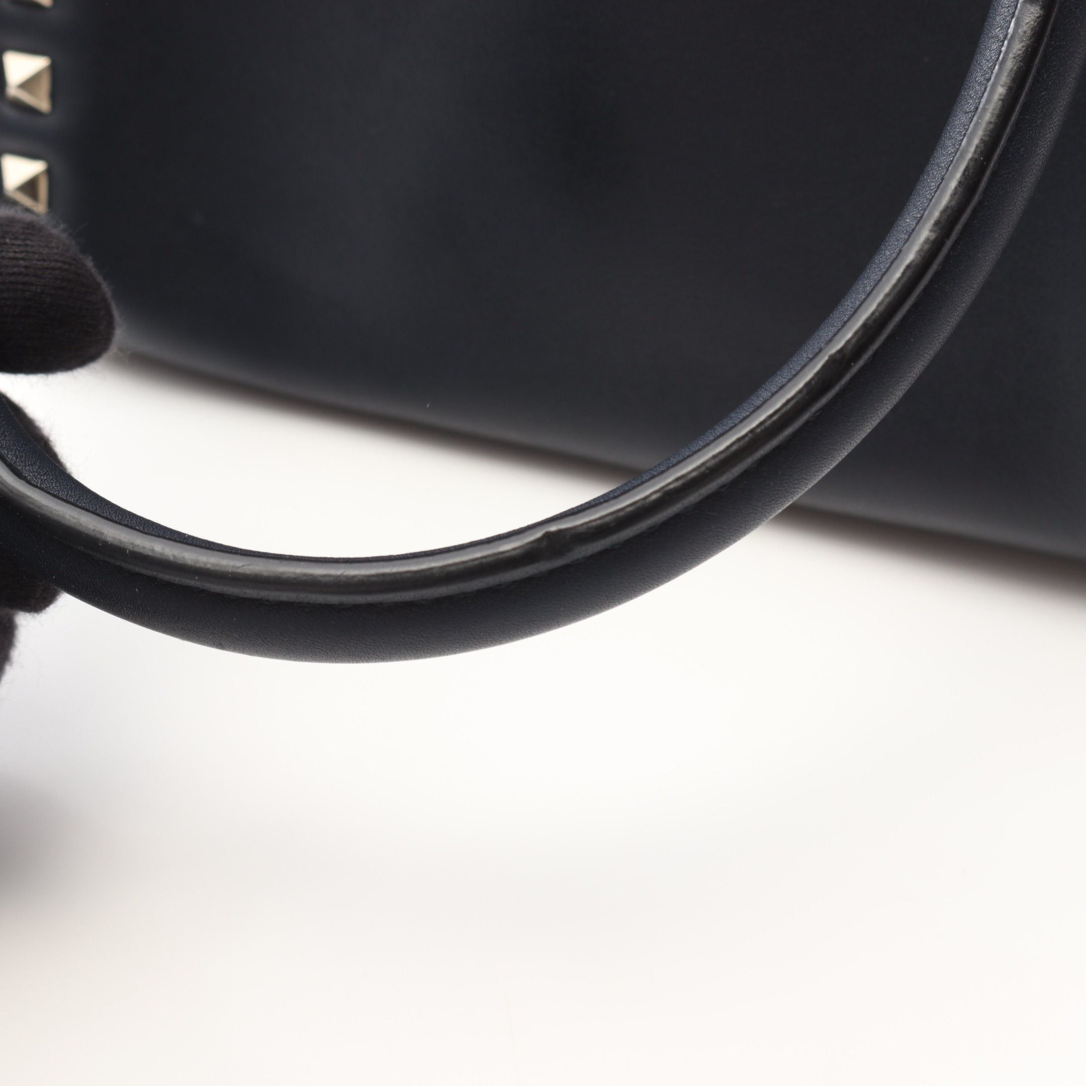 Valentino Valentino Handbag Leather Navy Rockstud Size ONE SIZE - 10 Thumbnail