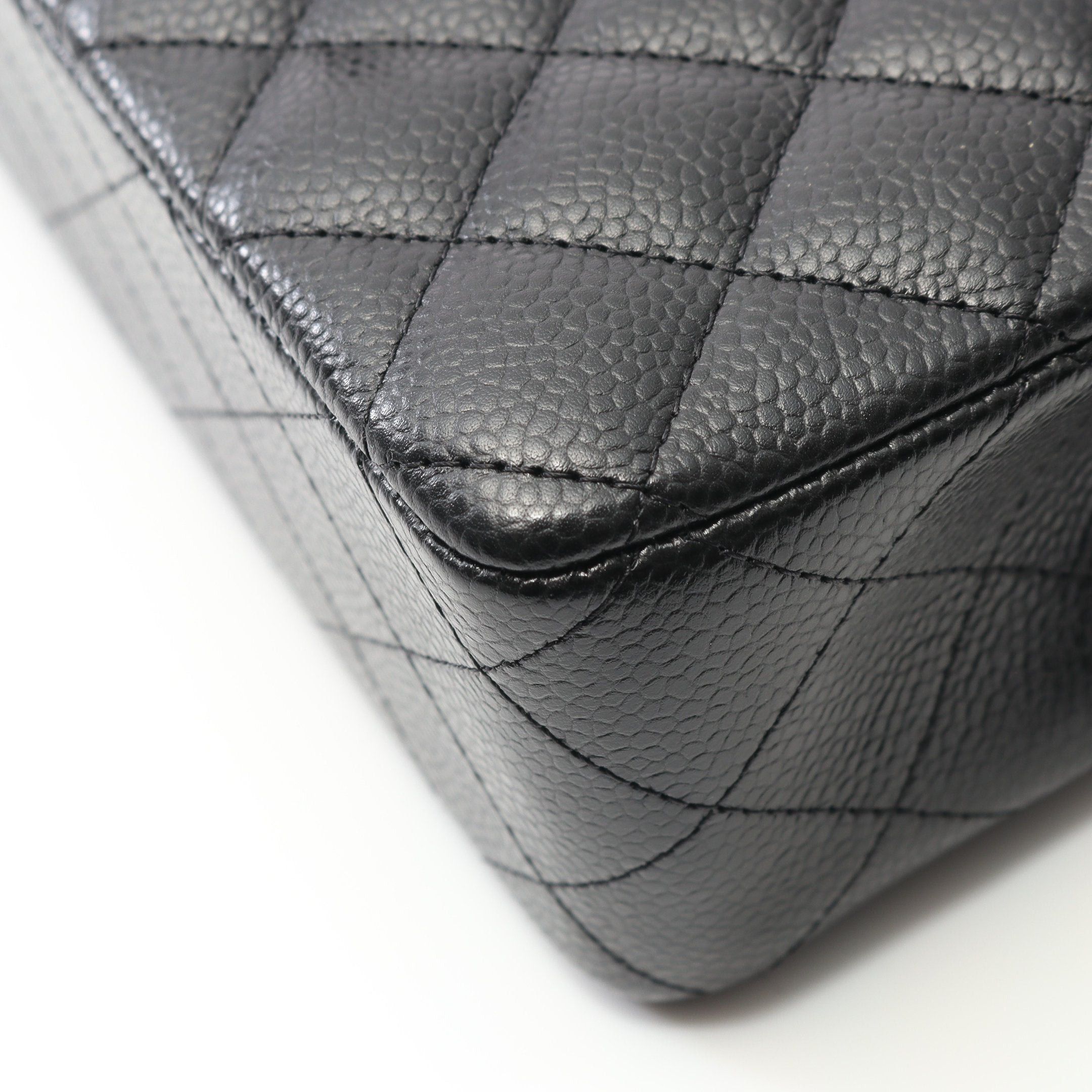 Chanel Chanel Mini Matelasse 20 Chain Shoulder Bag Caviar Skin Black Antique Silver Hardware Size ONE SIZE - 7 Thumbnail