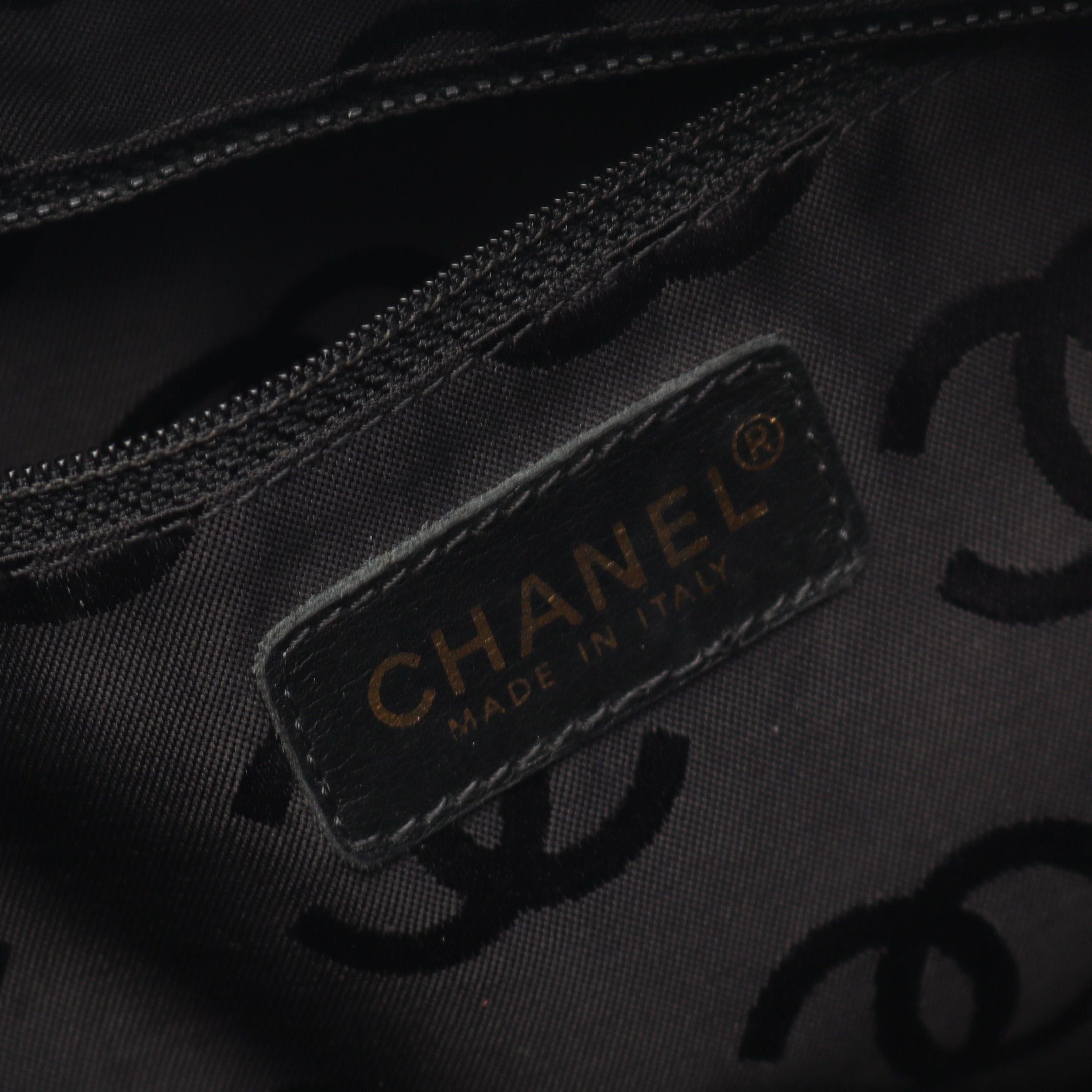 Chanel Chanel Coco Mark Shoulder Bag Tote Caviar Skin Black Gold Hardware Size ONE SIZE - 4 Thumbnail