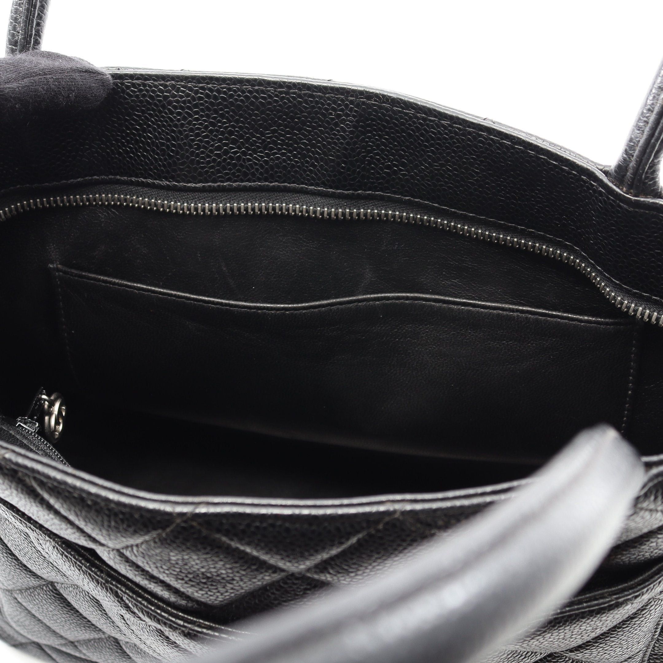 Chanel Chanel Reissue Tote Handbag Bag Caviar Skin Black Silver Hardware Size ONE SIZE - 10 Thumbnail