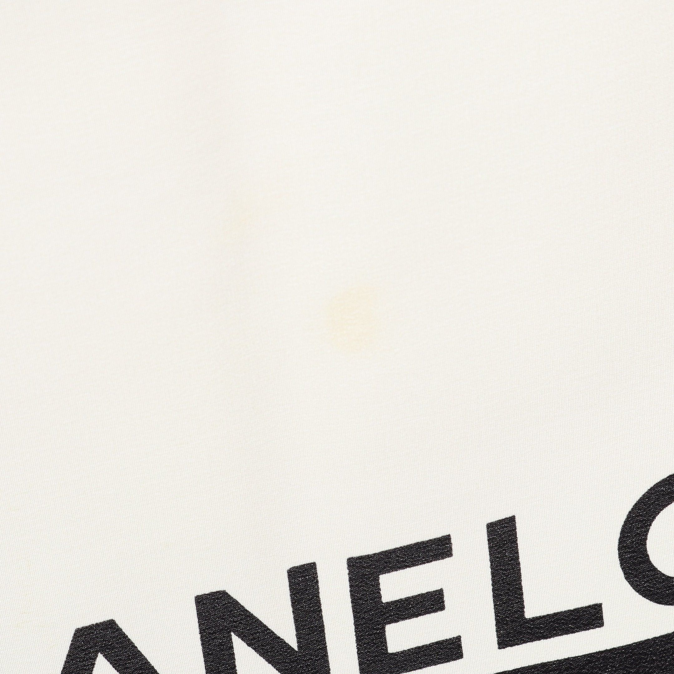 Chanel Chanel Matelasse Scarf Silk White Black Yellow Size ONE SIZE - 4 Thumbnail