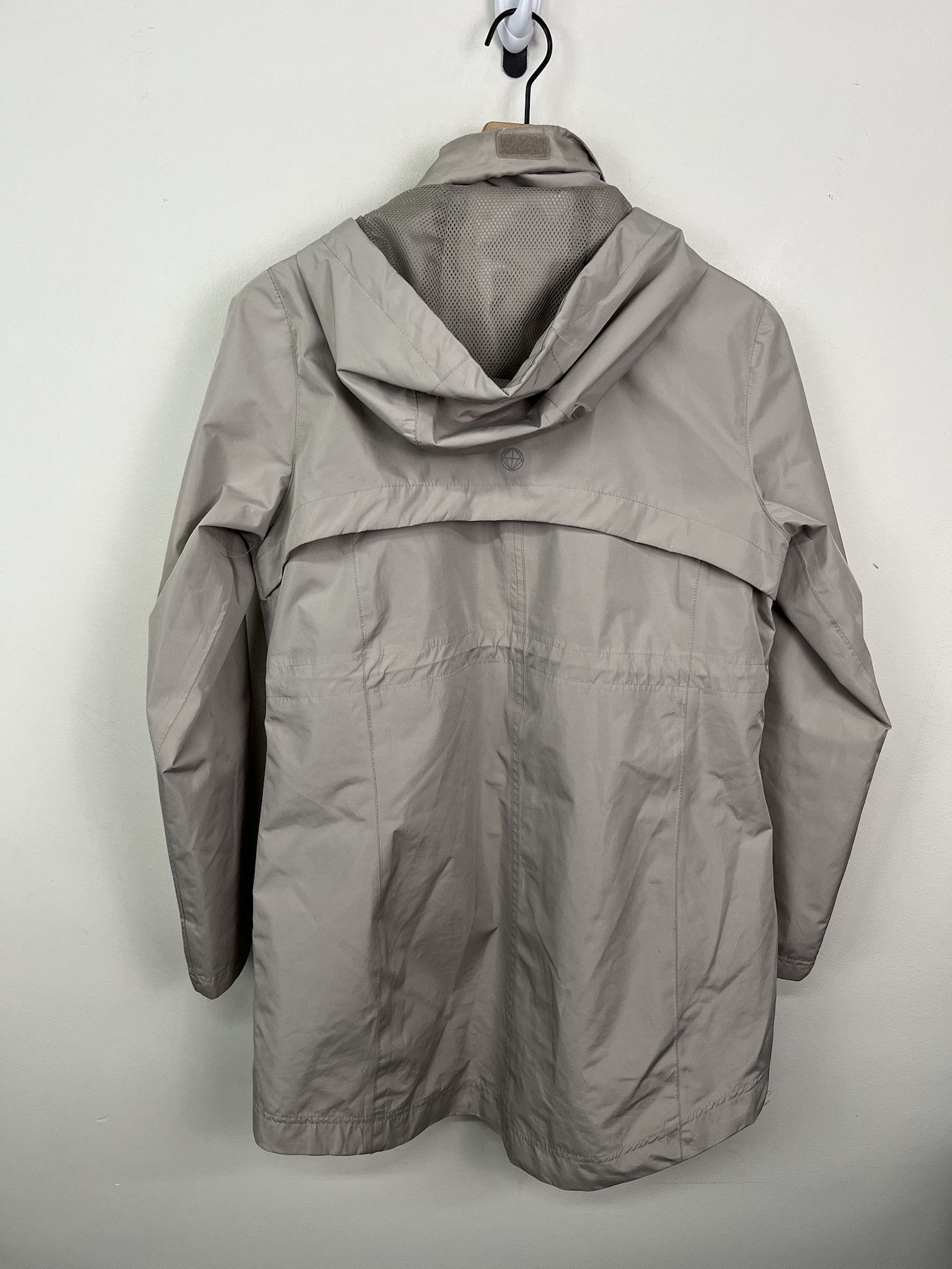 The North Face Vintage Y2K Mondetta Tan Rain Jacket Size M Size US XS / EU 42 / 0 - 3 Thumbnail