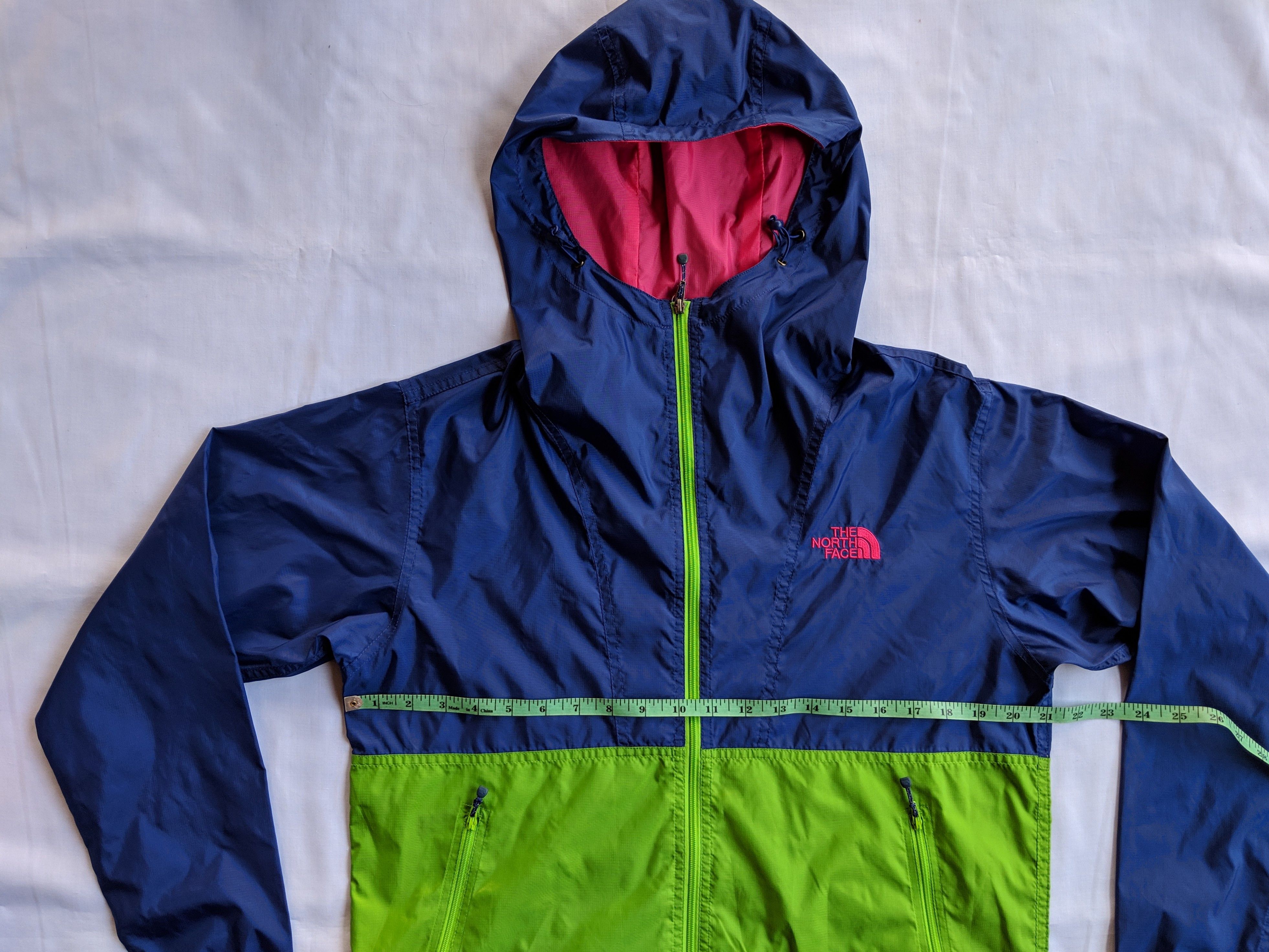 The North Face Hypebeast Multicolor THE NORTH FACE tokyo fashion sweater/windbreaker hoodie small size Size US S / EU 44-46 / 1 - 6 Thumbnail