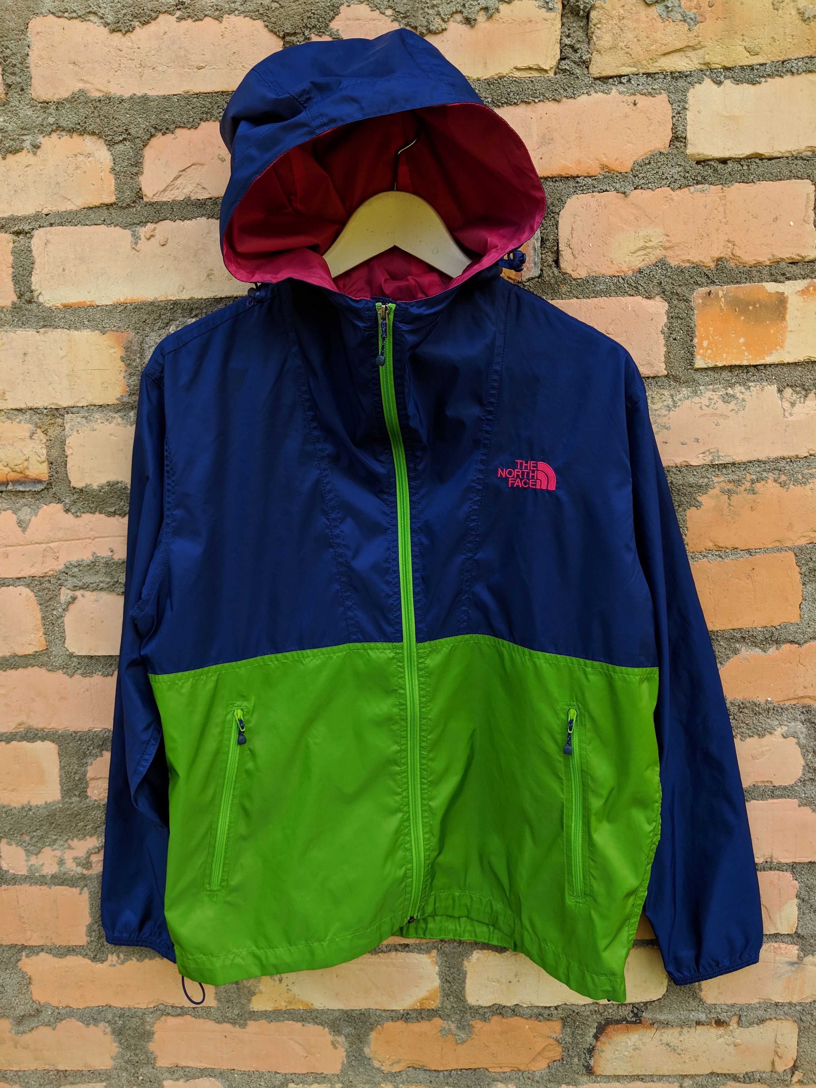 The North Face Hypebeast Multicolor THE NORTH FACE tokyo fashion sweater/windbreaker hoodie small size Size US S / EU 44-46 / 1 - 1 Thumbnail