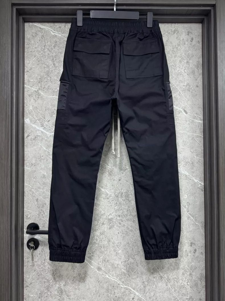Rick Owens Rick Owens Black Jogger Pants for Men Size US 36 / EU 52 - 2 Thumbnail
