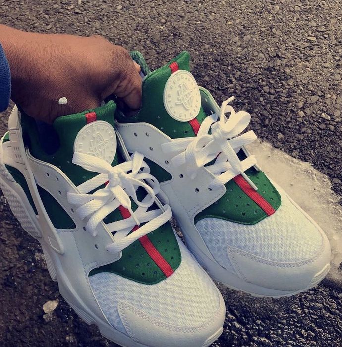 White shop gucci huaraches