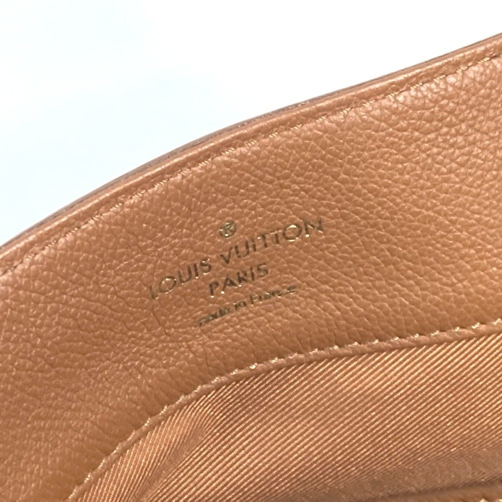 Louis Vuitton Louis Vuitton Lockme tote Size ONE SIZE - 11 Thumbnail