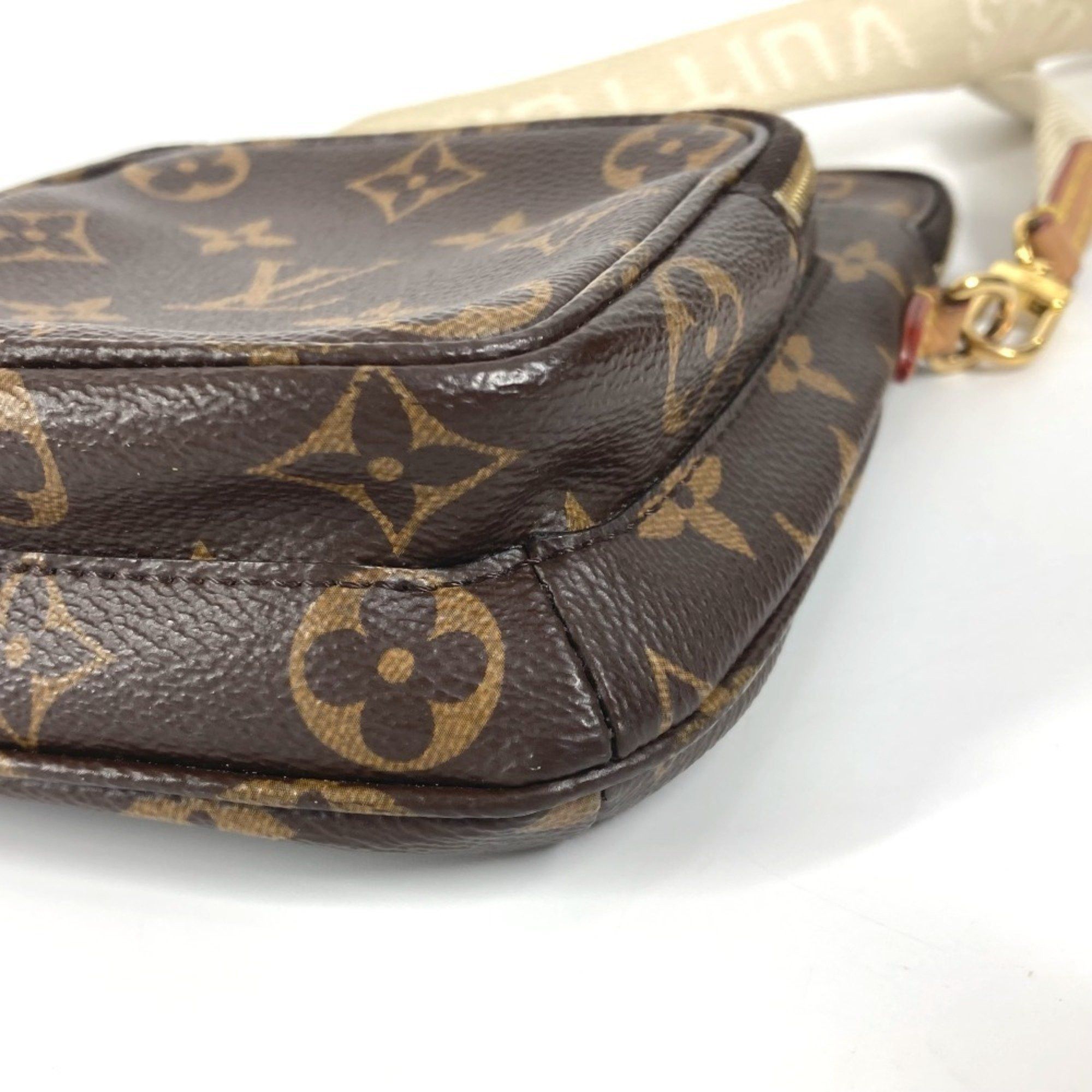 Louis Vuitton Louis Vuitton Etui téléphone shoulder Size ONE SIZE - 7 Thumbnail
