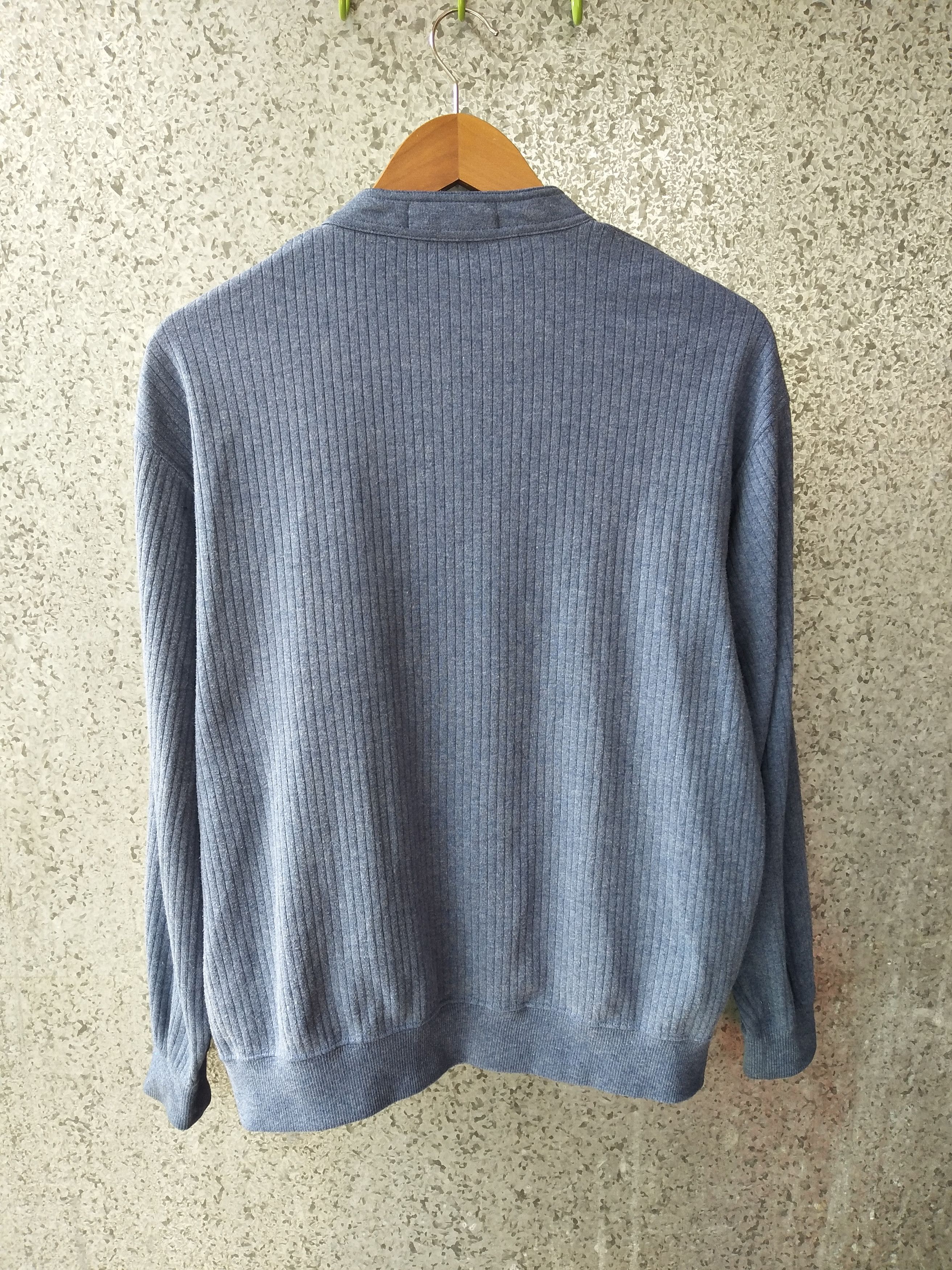 Vintage Luciano Valentino sweatshirt small logo embroidery Size US M / EU 48-50 / 2 - 2 Thumbnail