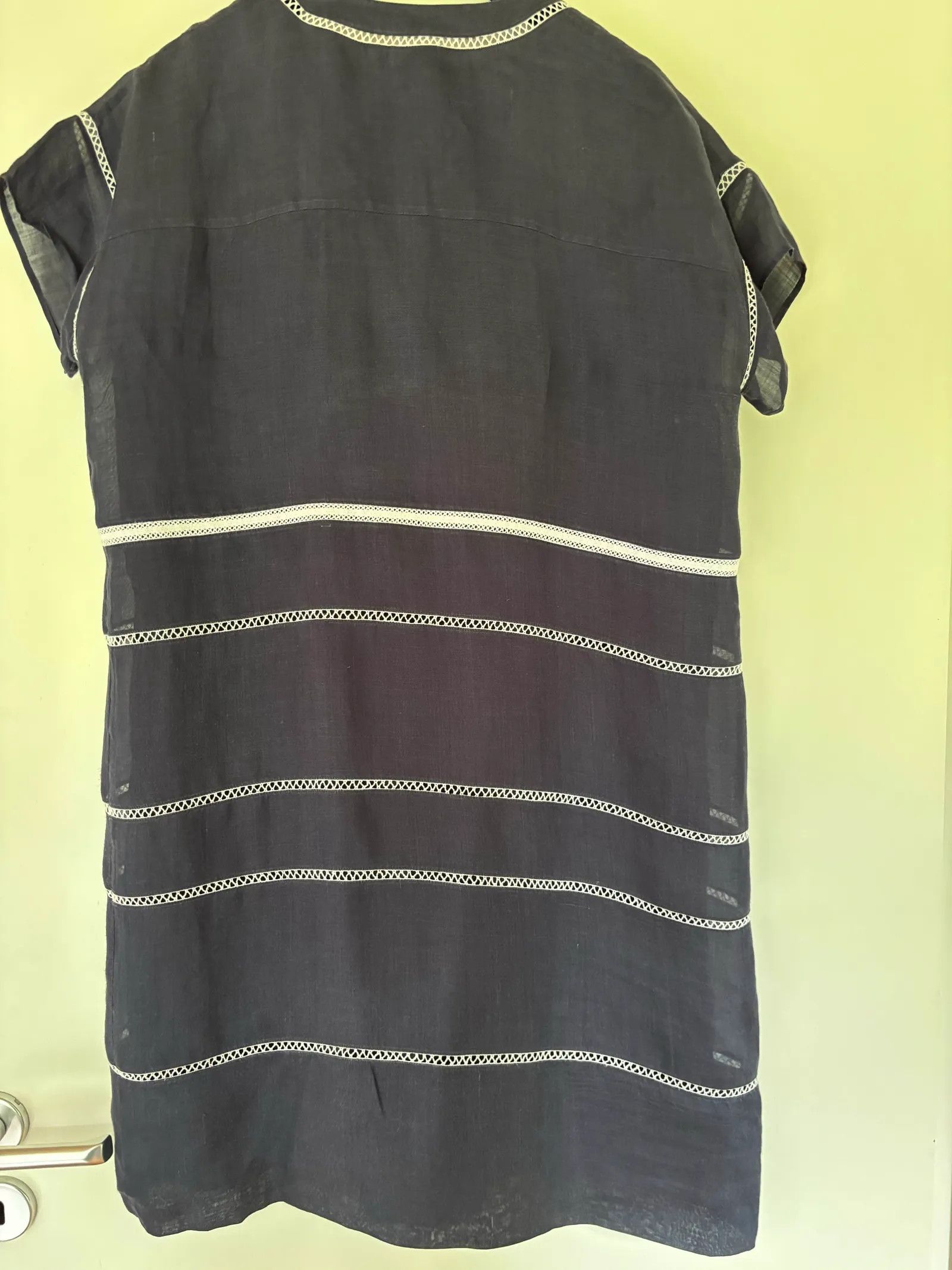 Vince Vince Dress Size S / US 4 / IT 40 - 4 Thumbnail